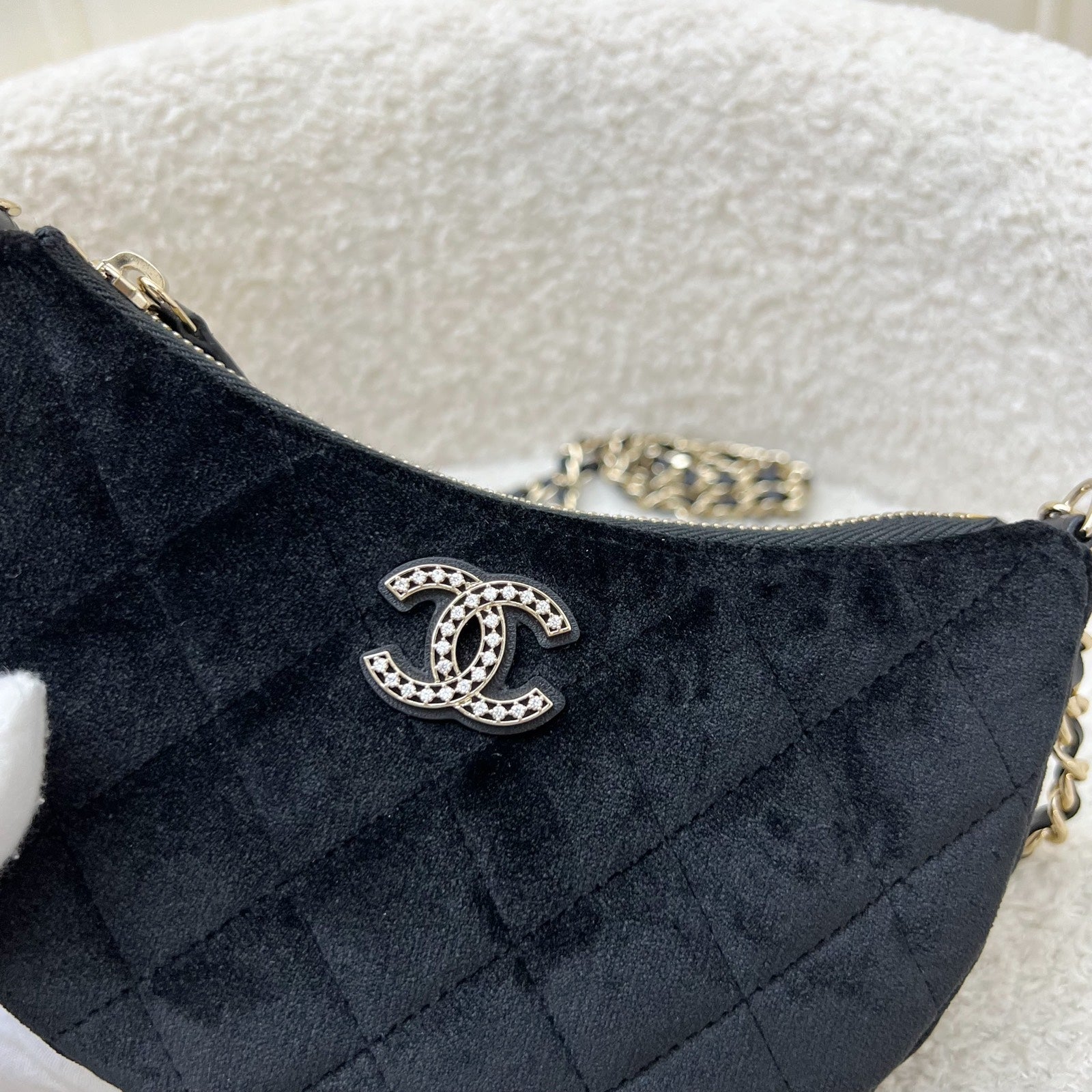 Chanel Vip Gift Crossbody Bag with Crystal Studded CC Logo in Black Velvet and Lghw