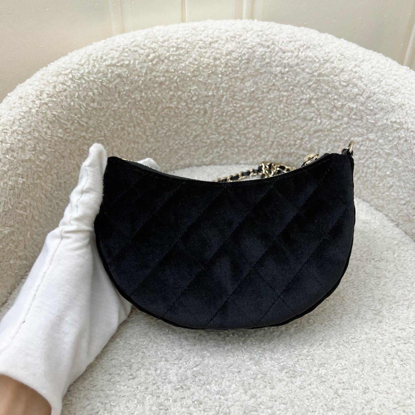 Chanel Vip Gift Crossbody Bag with Crystal Studded CC Logo in Black Velvet and Lghw
