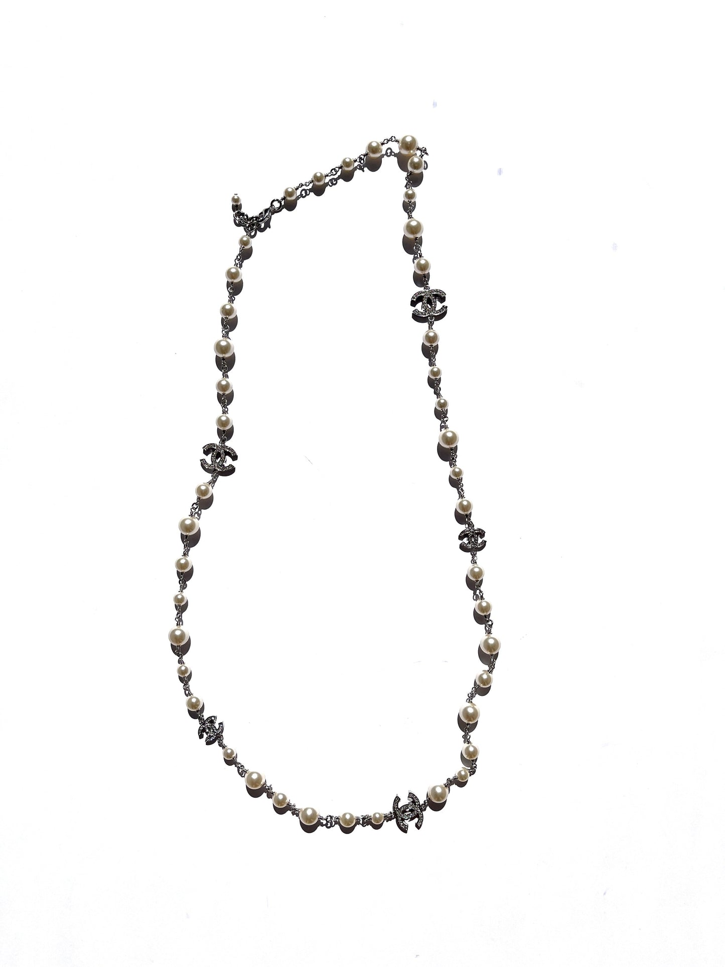 Chanel Faux Pearl And Strass Cc Long Station Classic Necklace