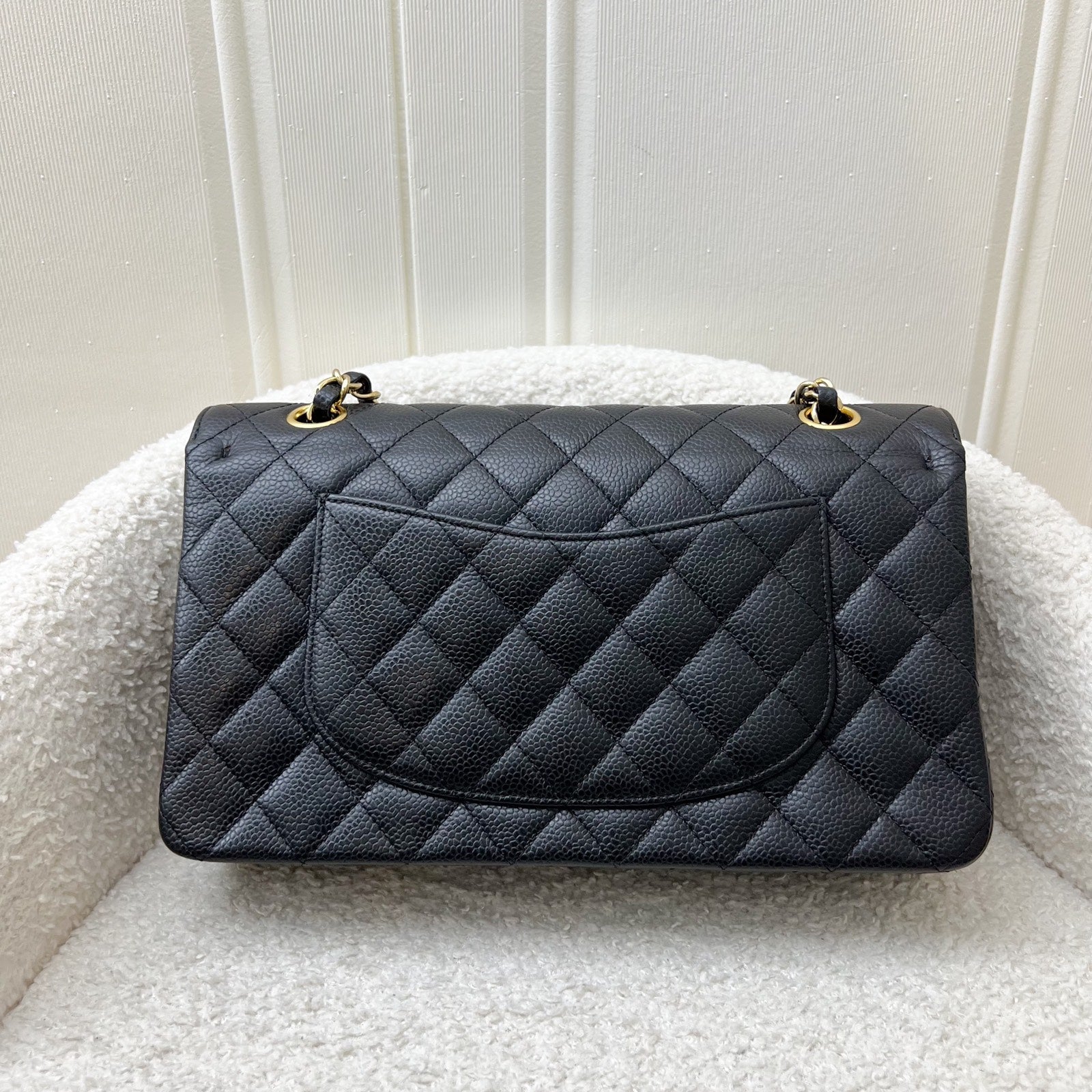 Chanel Medium Classic Flap Cf In Black Caviar And 24K Ghw Bag