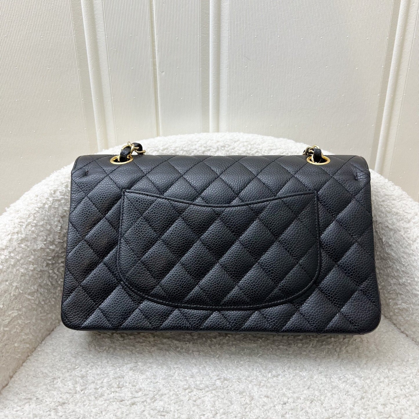 Chanel Medium Classic Flap Cf in Black Caviar and 24K Ghw Handbag