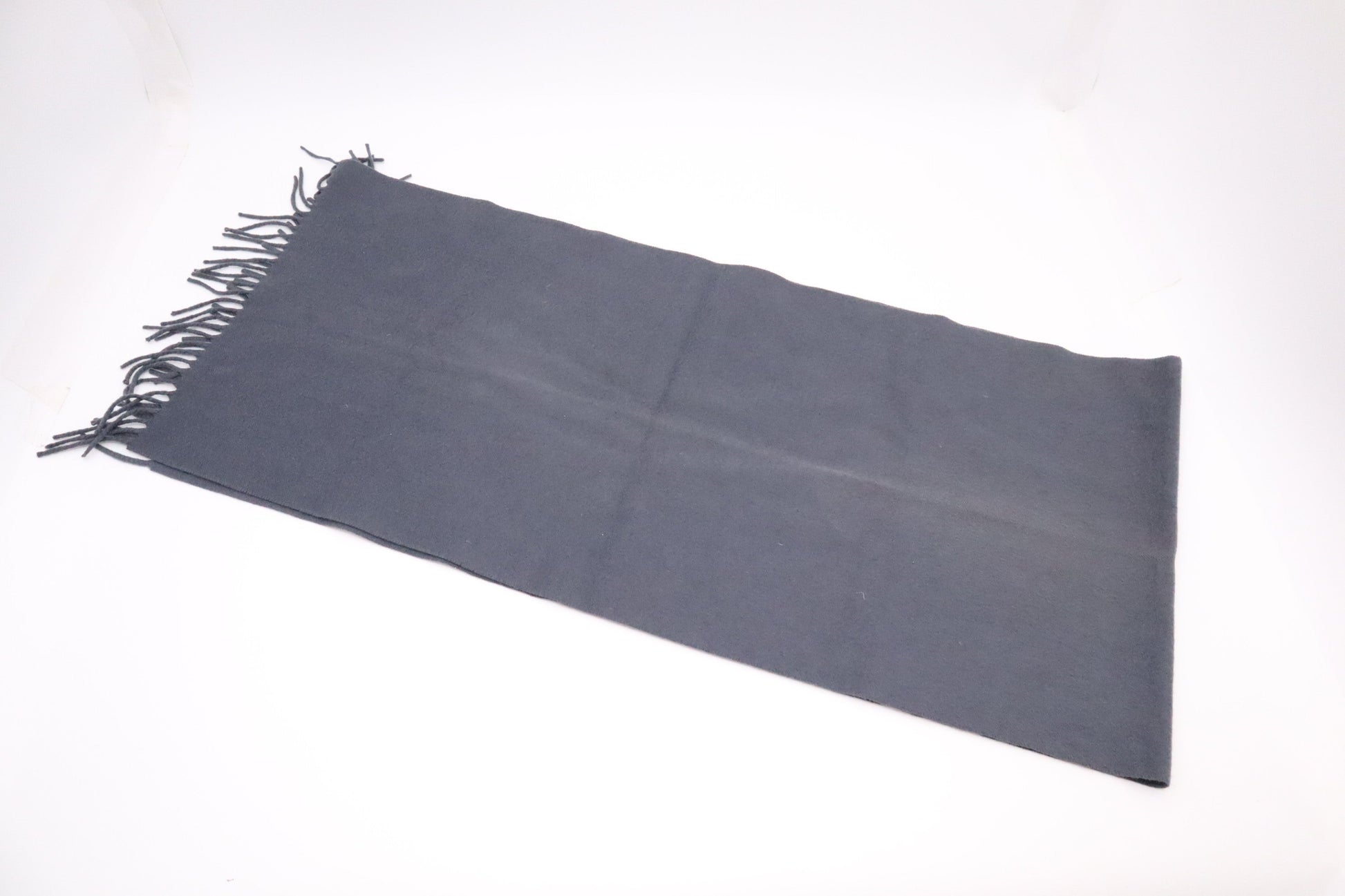 Louis Vuitton Scarf Cashmere Grey