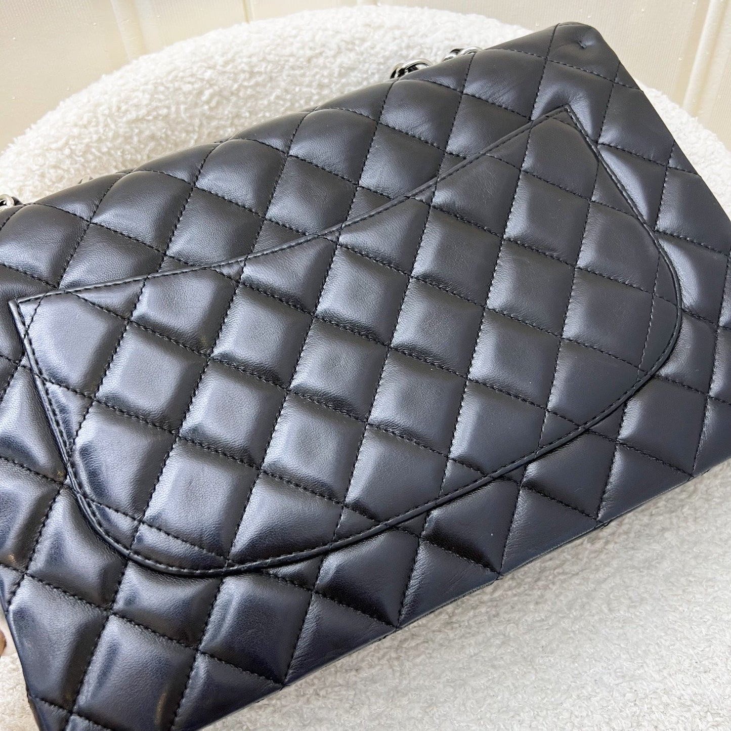 Chanel Jumbo Classic Single Flap Sf in Black Lambskin and Shw Handbag