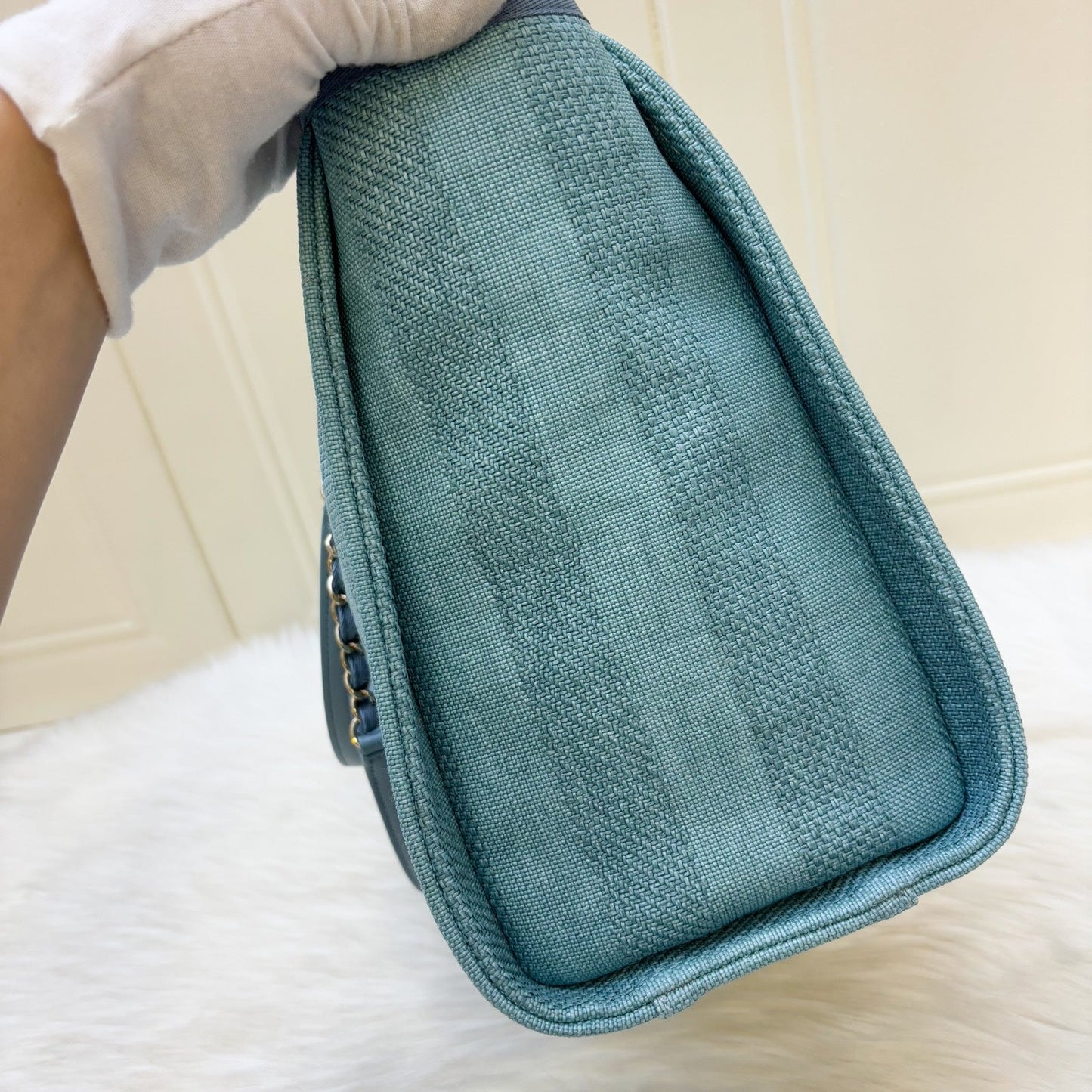 Chanel Small / Medium Deauville Tote in Green / Turquoise Fabric and Lghw ( )
