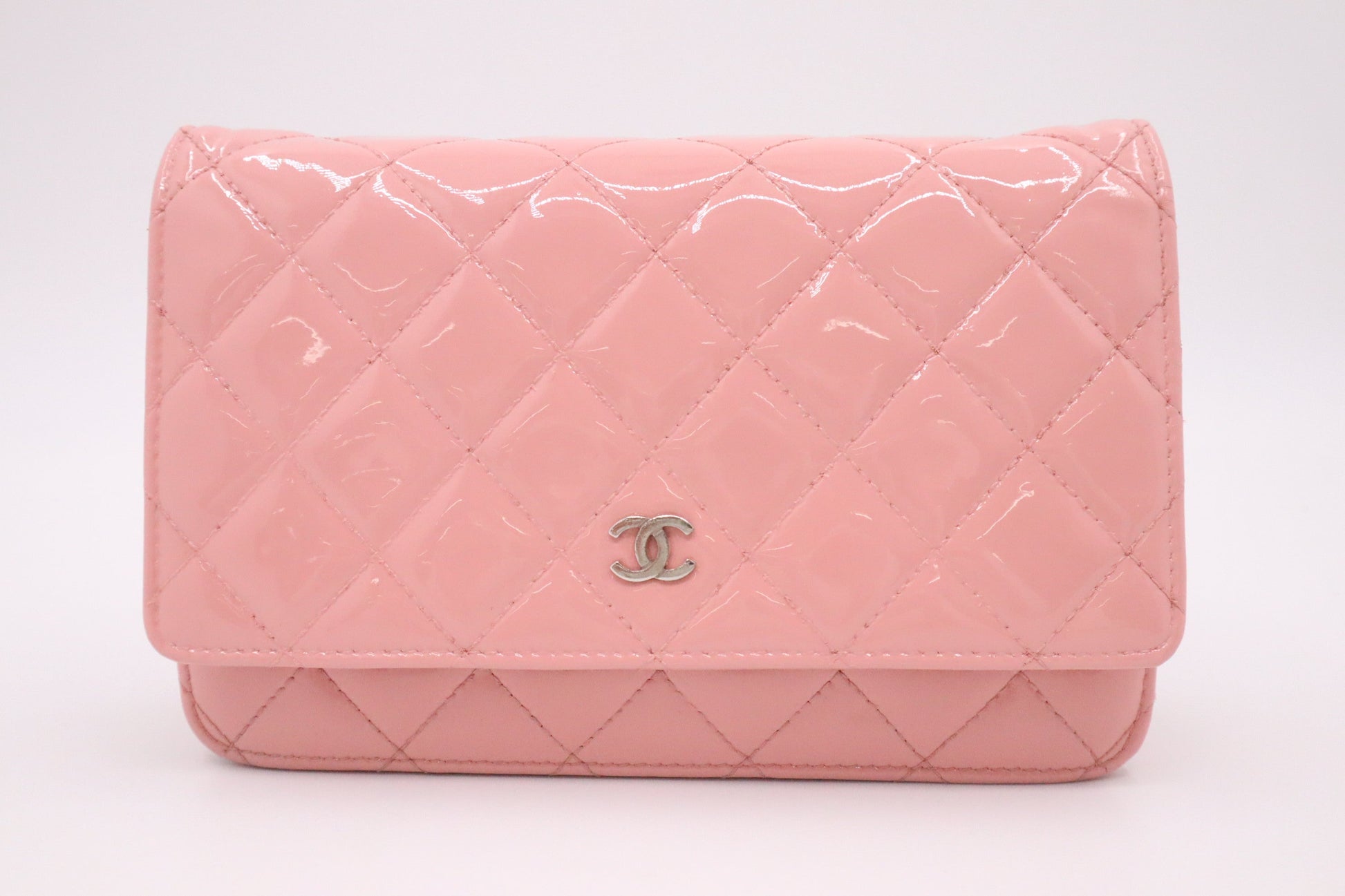 Chanel on Patent Pink Leather Wallet Case