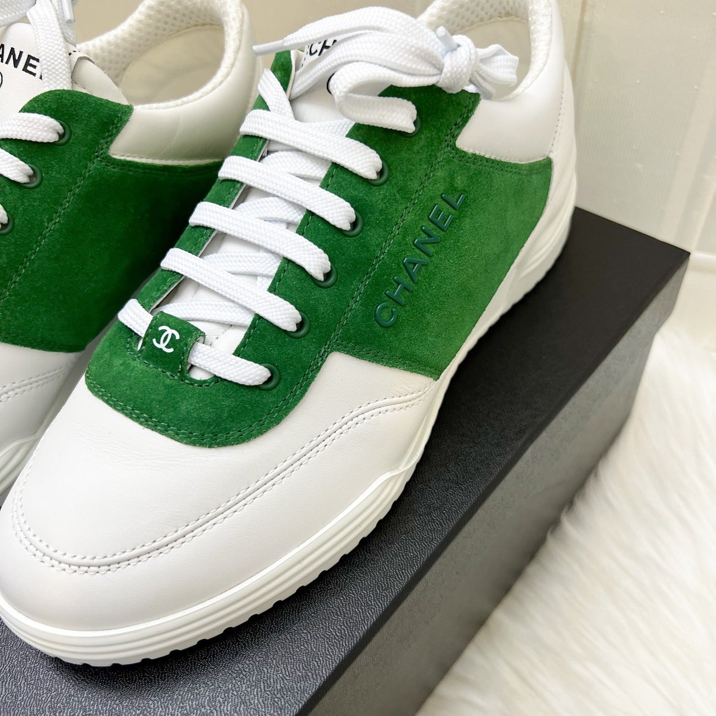 Chanel 24C Sneakers in White Calfskin and Green Suede Sz 37.5 ( ) for Women