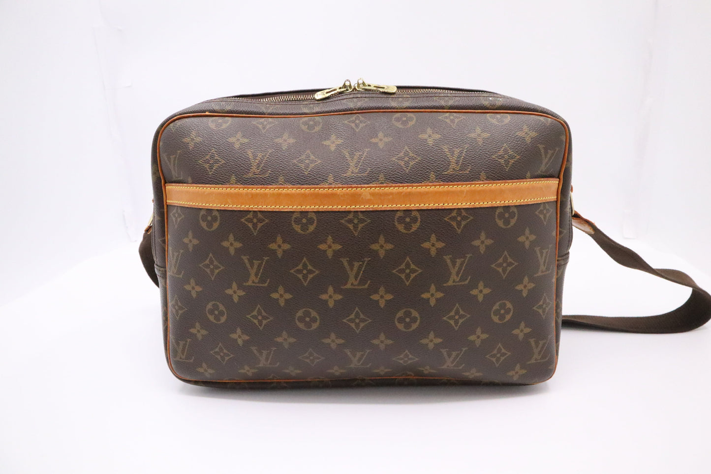 Louis Vuitton Reporter Monogram GM Canvas Handbag Monogram Canvas