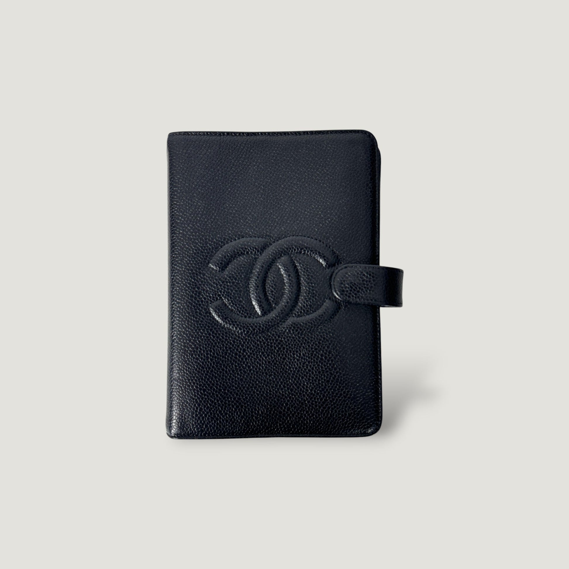 CHANEL AGENDA COVER