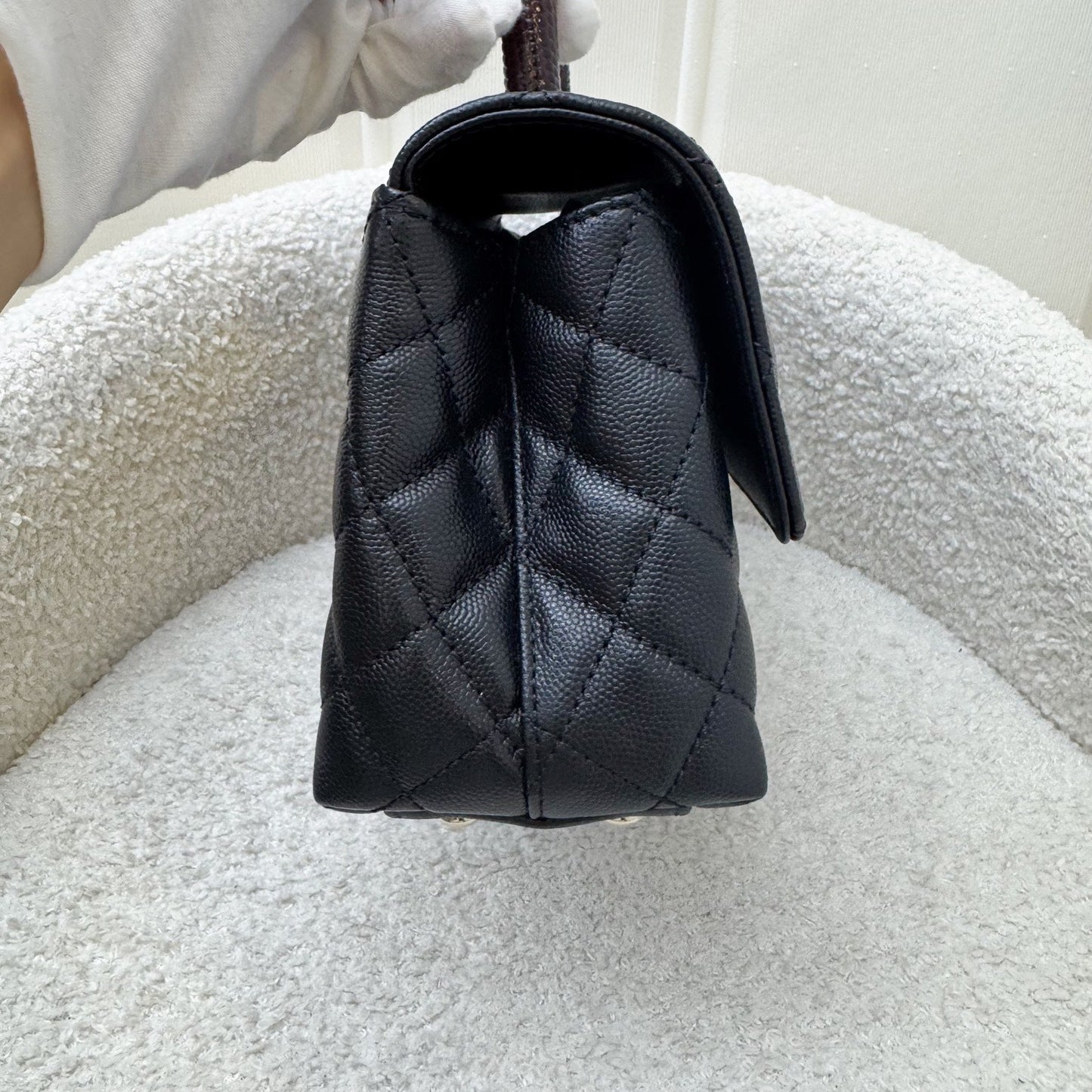 Chanel Small (24Cm) Coco Handle In Black Caviar, Burgundy Lizard Embossed Calfskin Handle And Lghw ( ) Bag