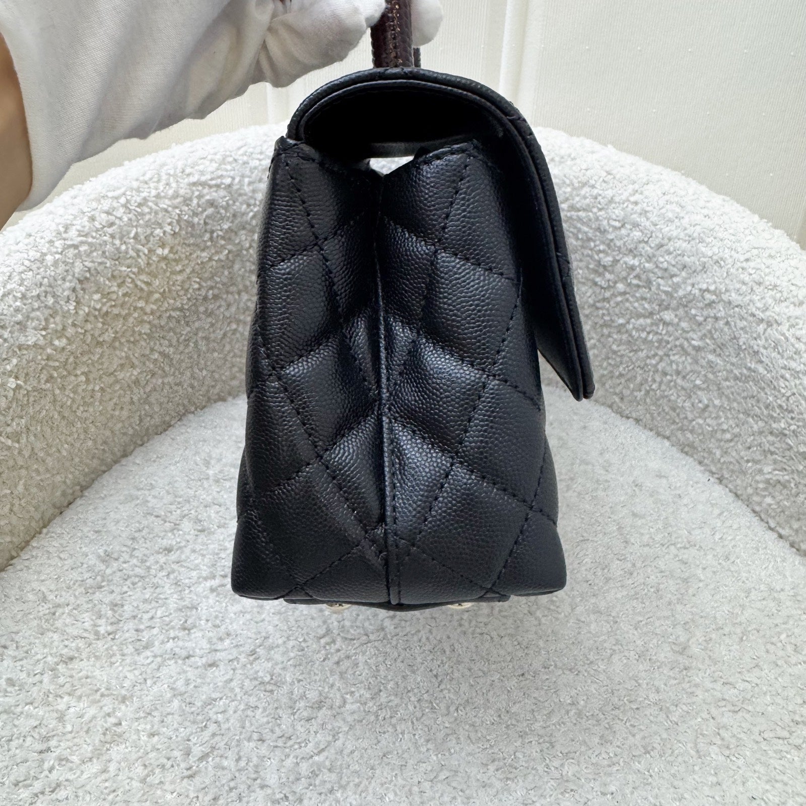 Chanel Small (24Cm) Coco Handle In Black Caviar, Burgundy Lizard Embossed Calfskin Handle And Lghw ( ) Bag