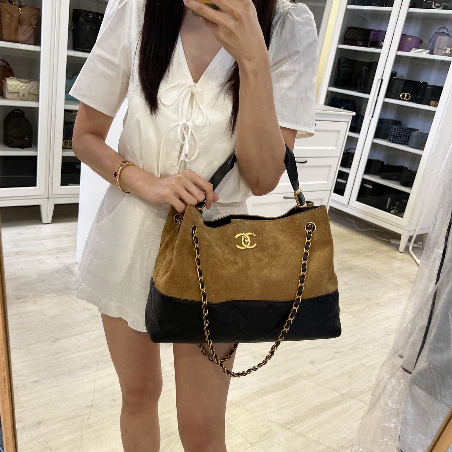 Chanel 25A Two-Tone Tote Bag in Light Brown Suede, Black Calfskin and AGHW (Model: AS5634)