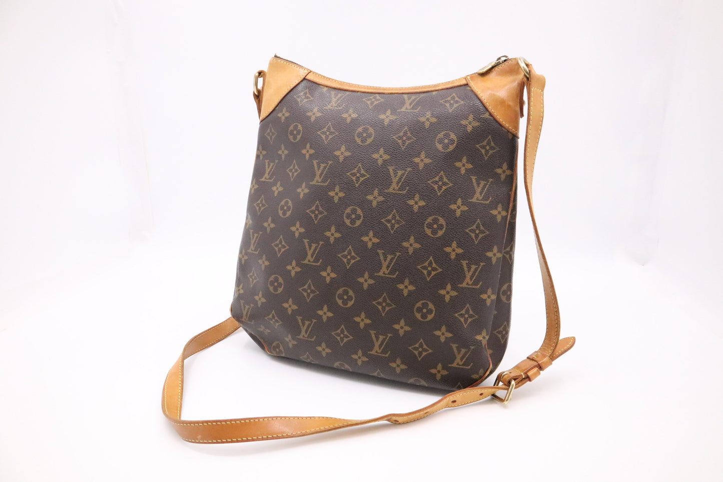 Louis Vuitton Odeon MM Monogram Canvas Handbag