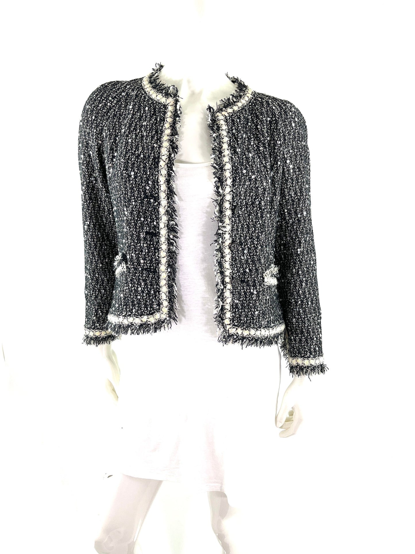CHANEL Tweed 05A Black White Jacket  36 2 4