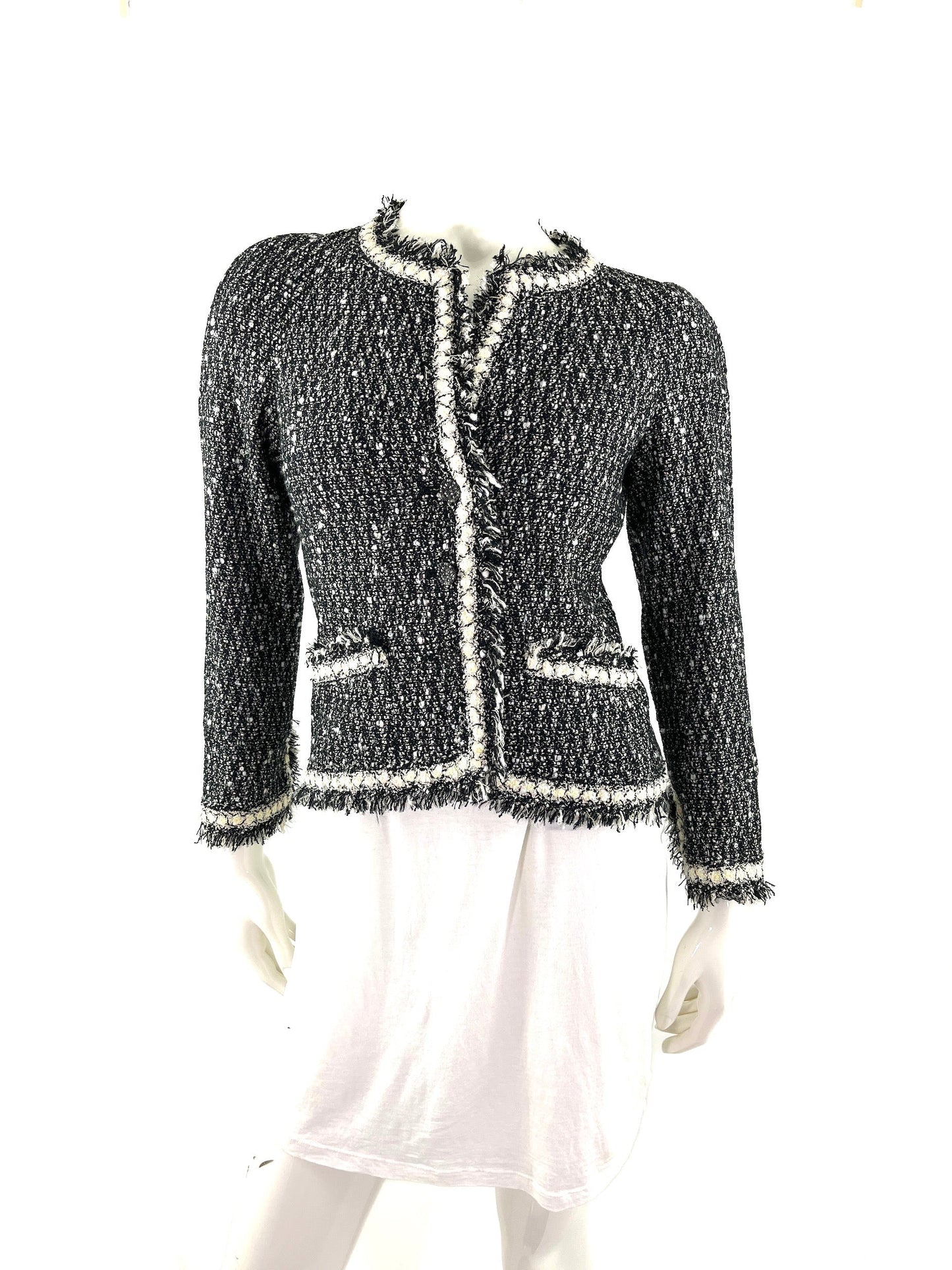 CHANEL Tweed 05A Black White Jacket  36 2 4