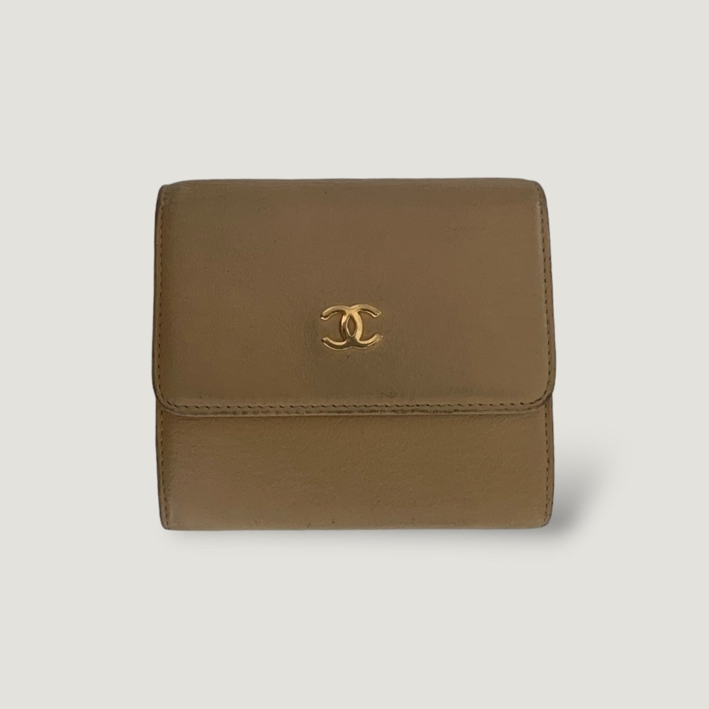 CHANEL WALLET BIFOLD BEIGE