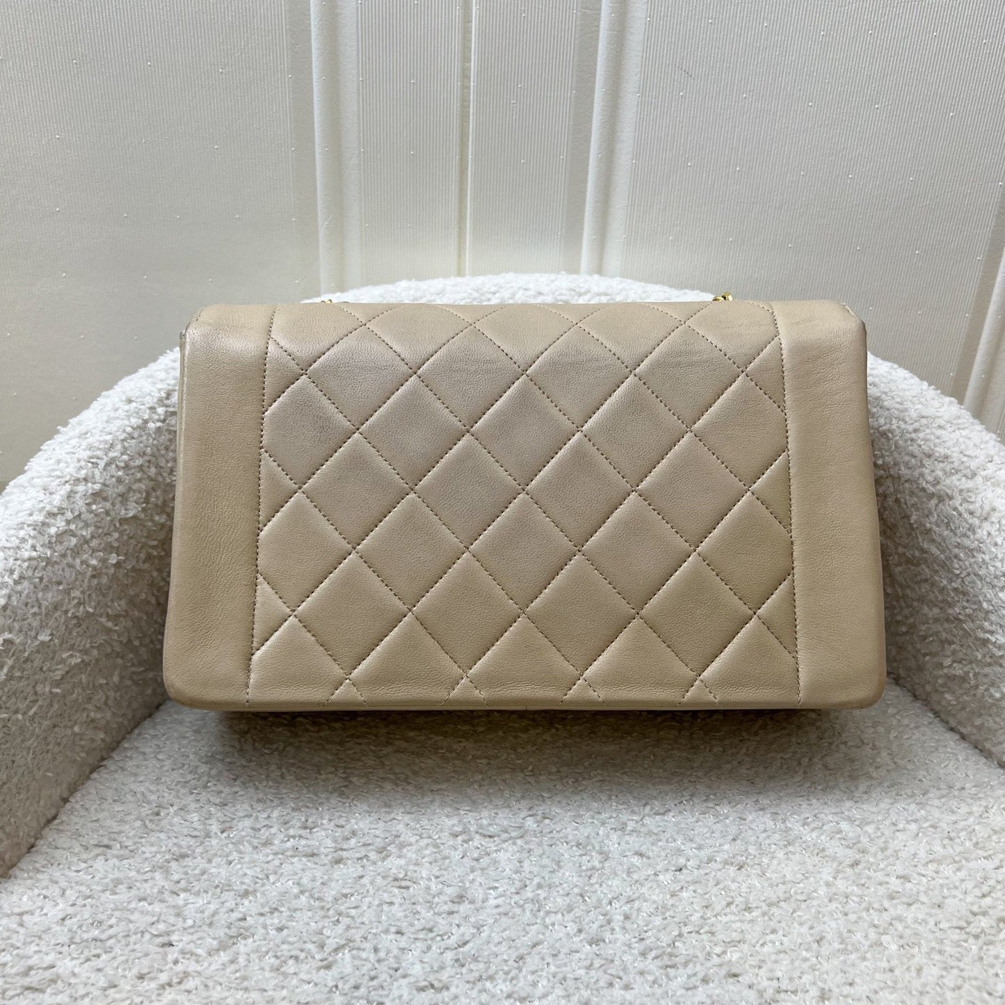 Chanel Medium Diana Flap In Beige Lambskin And 24K Ghw Bag