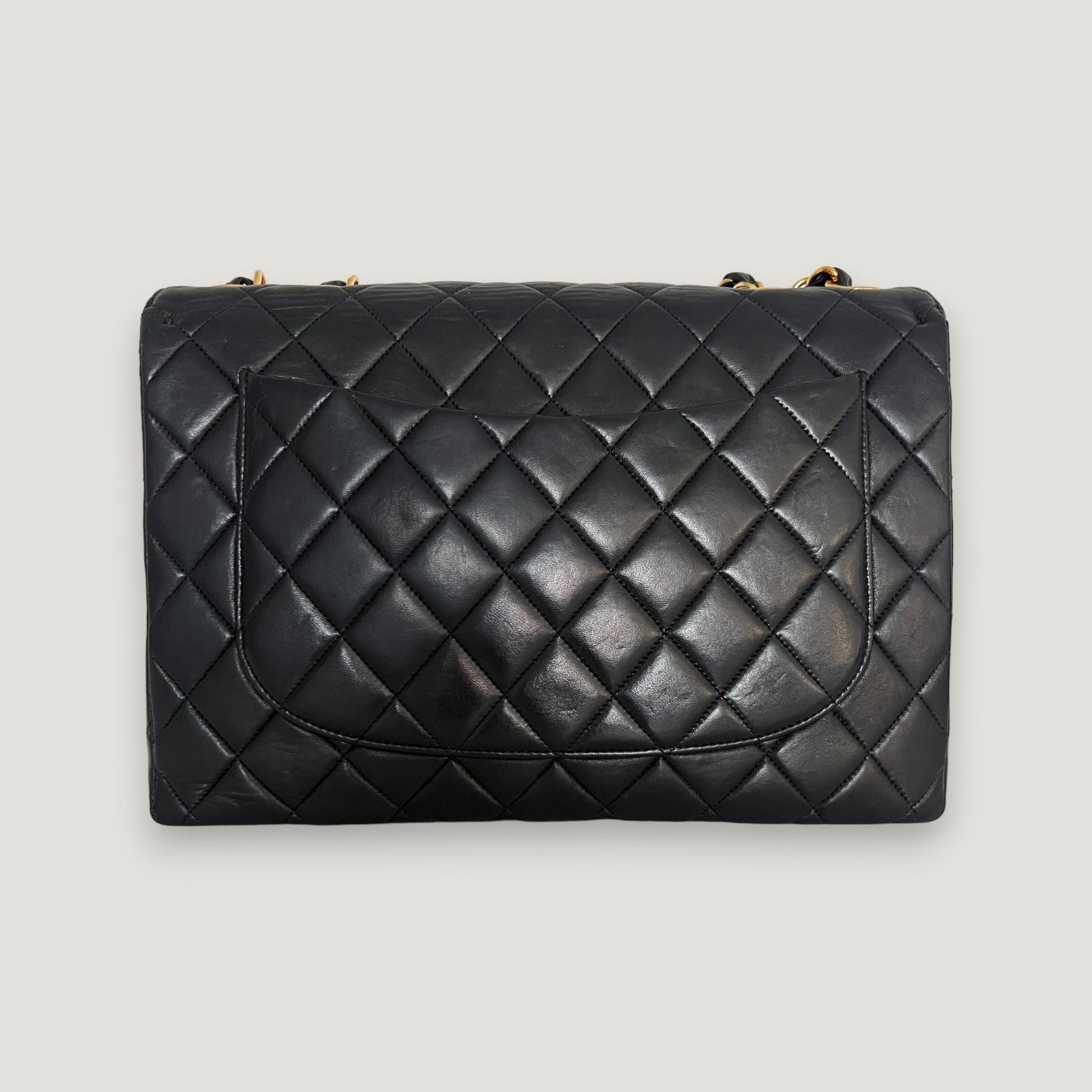 CHANEL CLASSIC JUMBO MAXI BAG