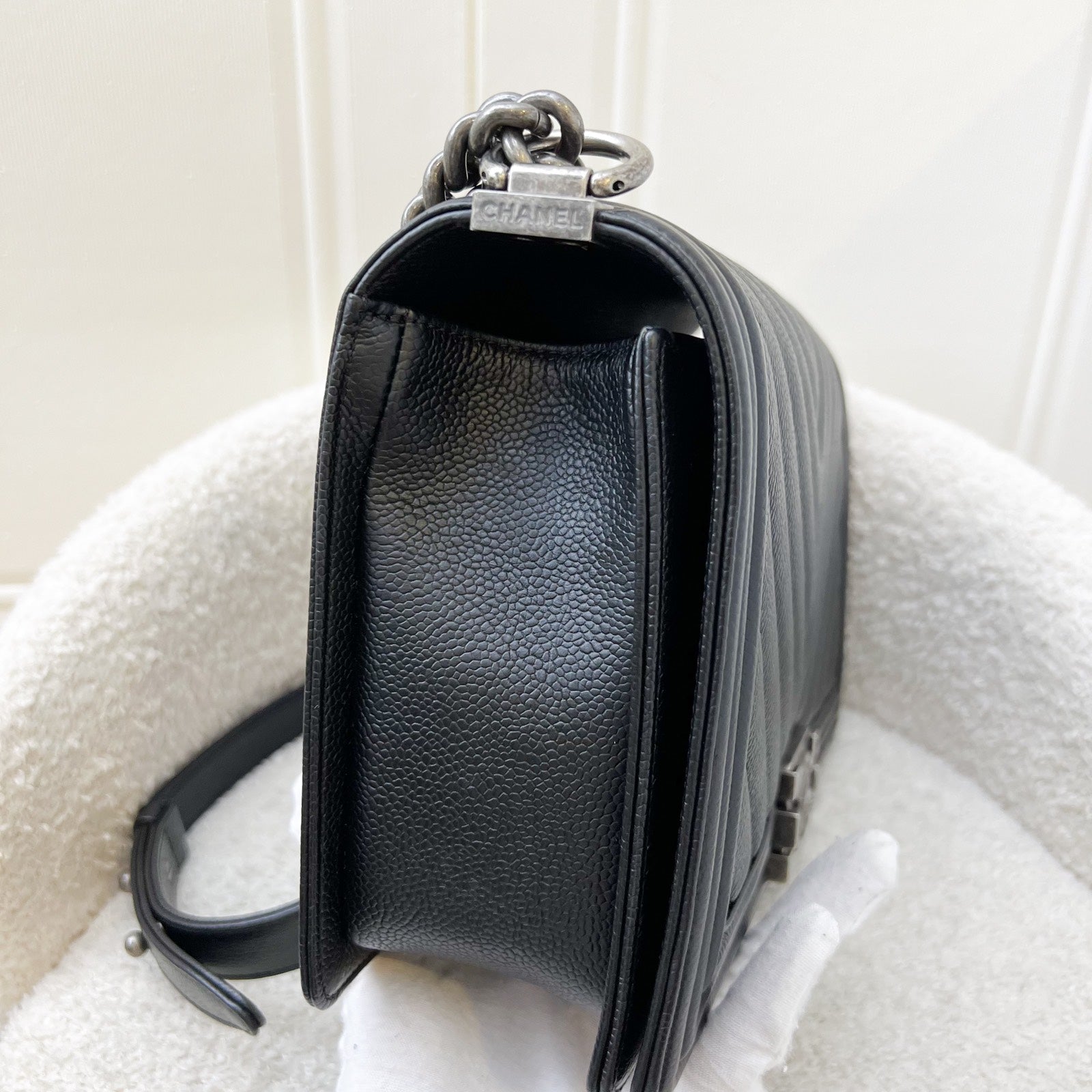 Chanel New Medium Large 28Cm Boy In Chevron Quilted Black Caviar And Rhw ( ) Bag