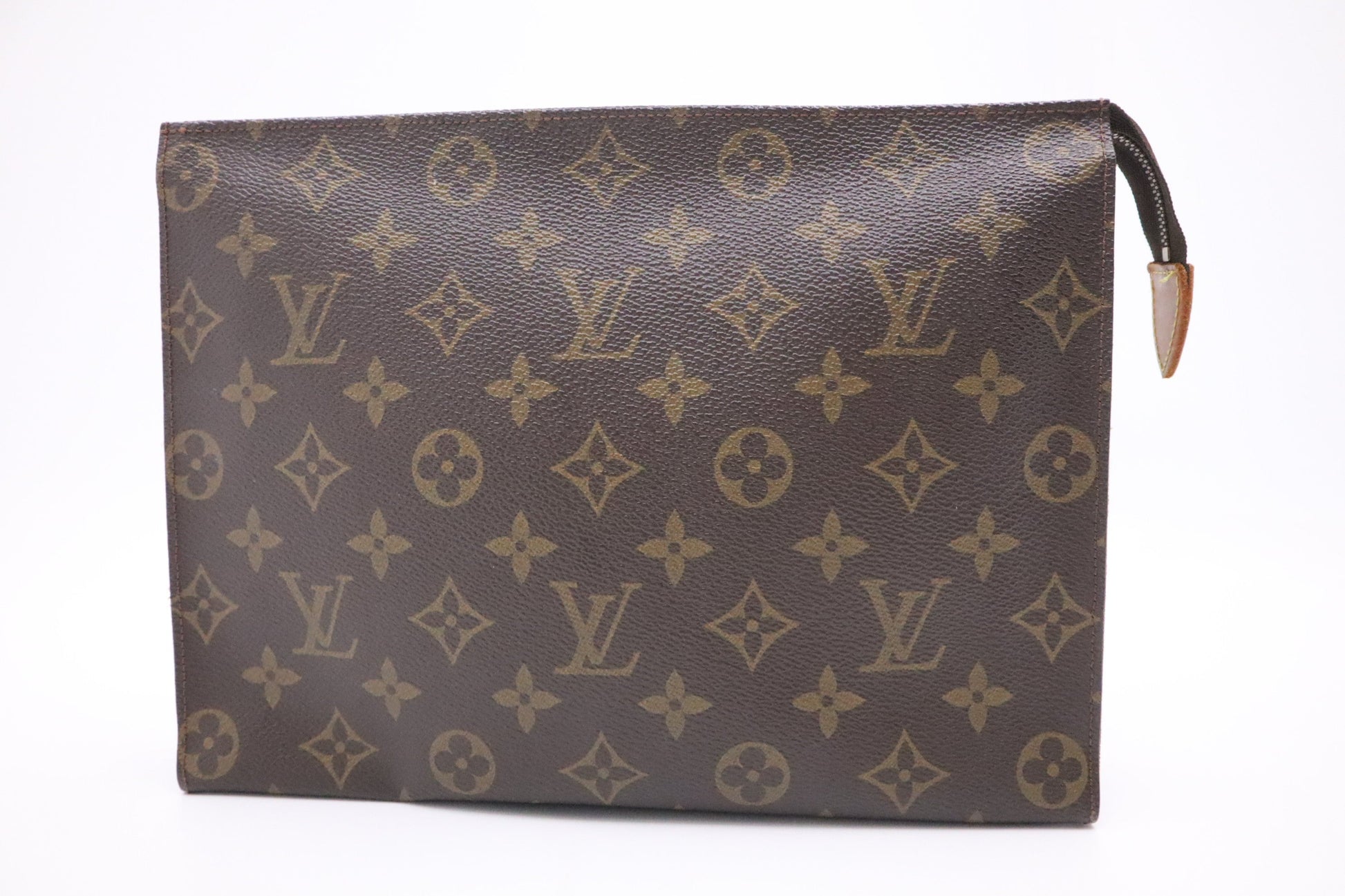 Louis Vuitton Toiletry 26 Monogram Canvas Handbag
