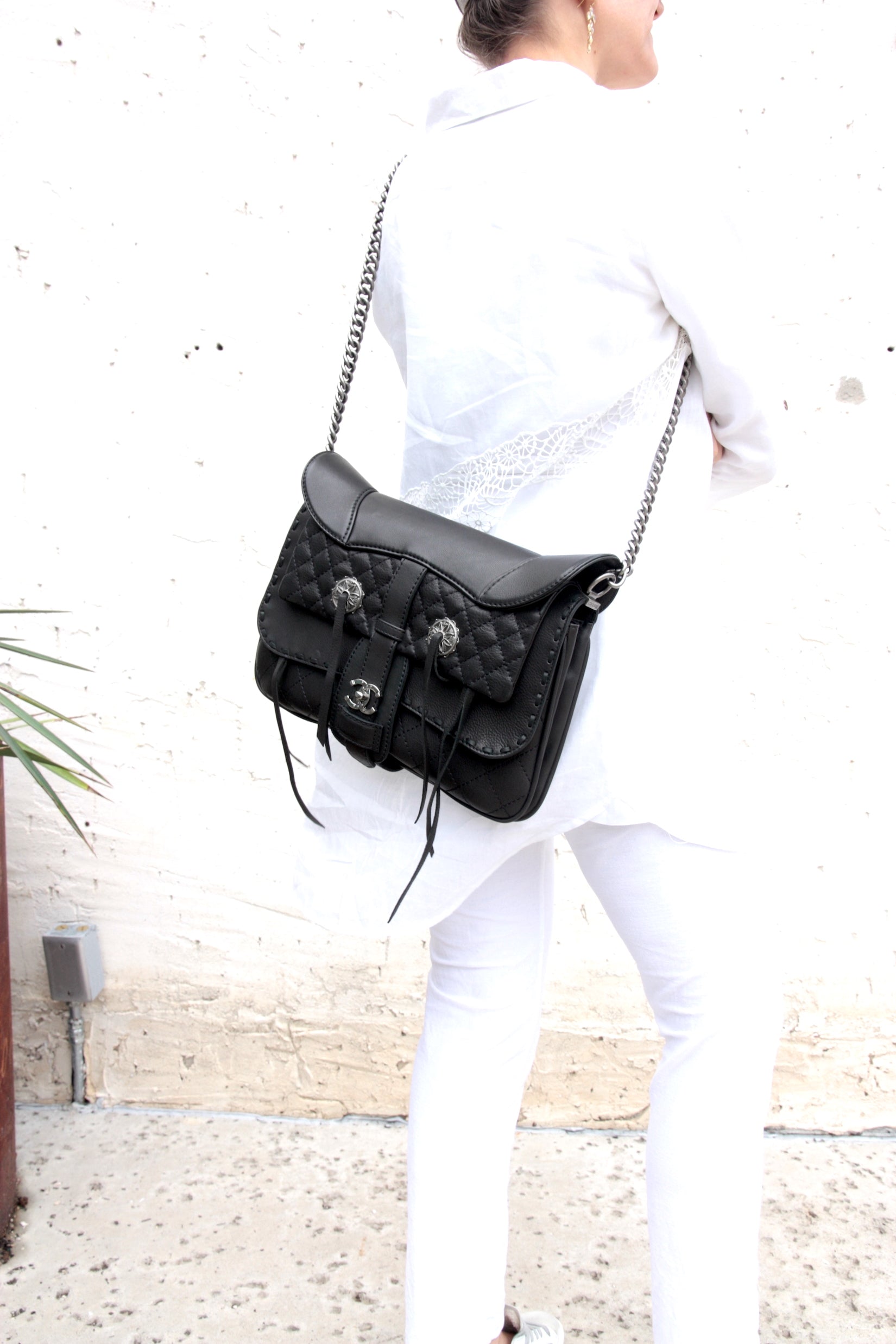 Chanel Black Paris Dallas Fringe Saddle Messenger Bag