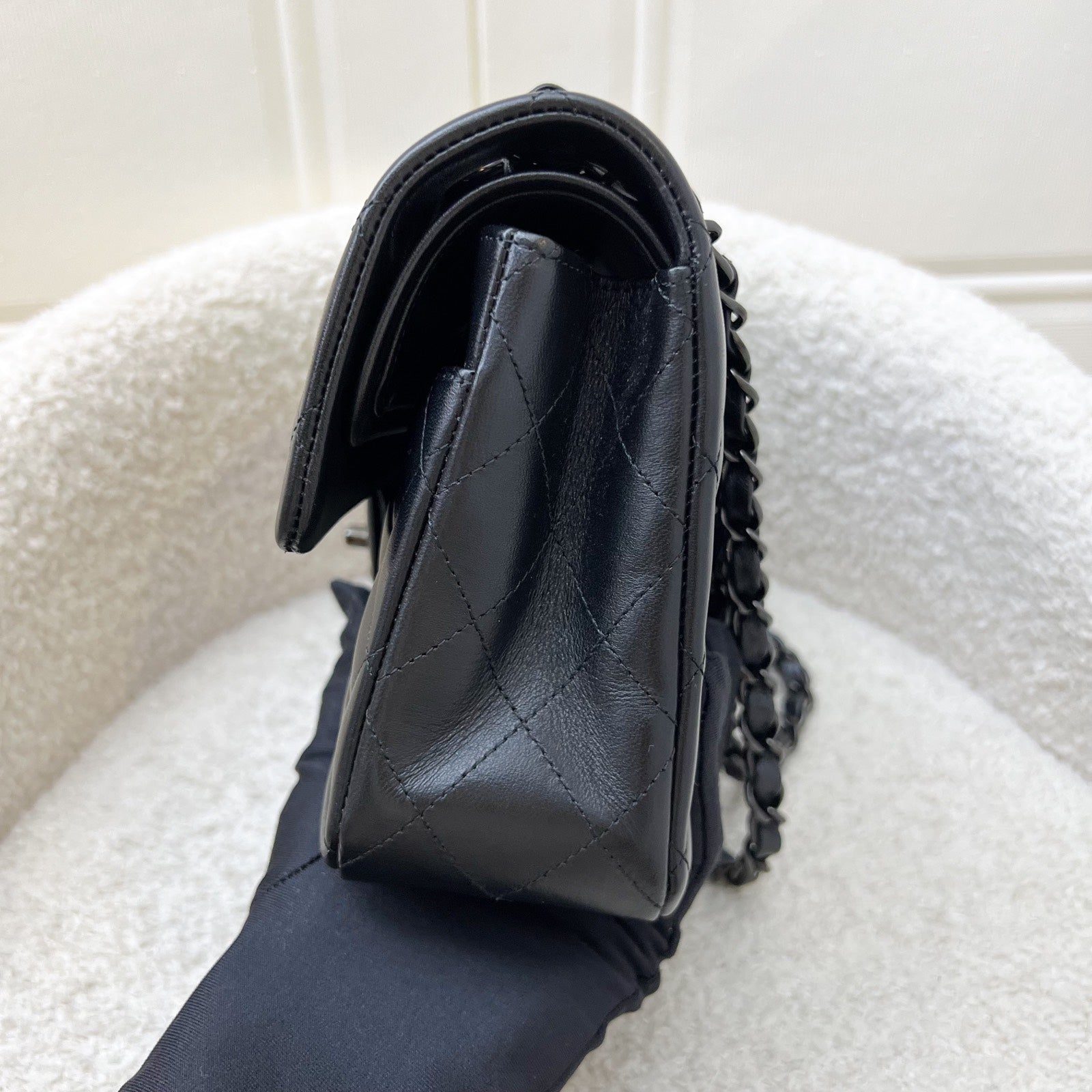 Chanel Small Classic Flap Cf In So Black Lambskin And Black Hw ( ) Bag