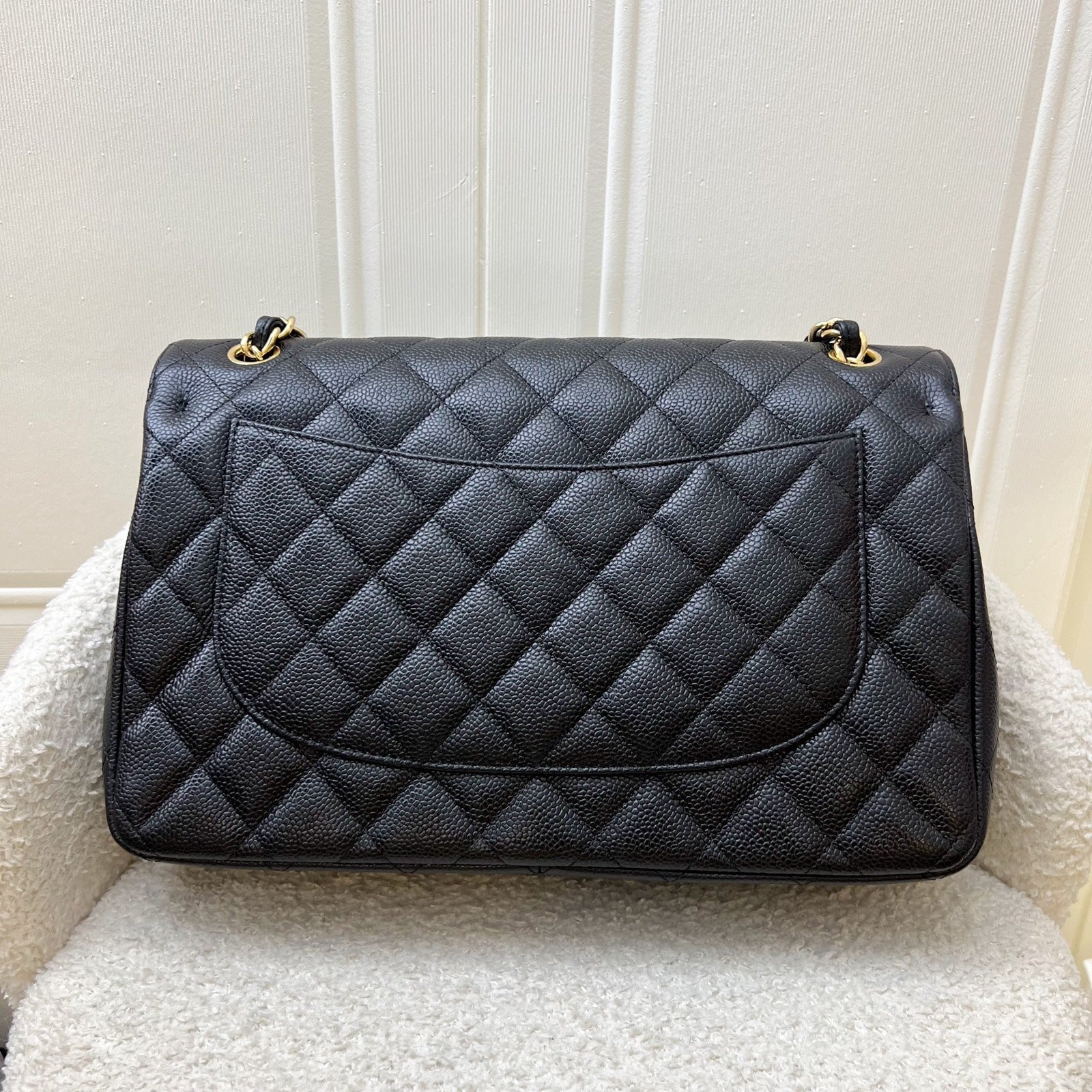 Chanel Jumbo Classic Flap Df in Black Caviar and Ghw Handbag