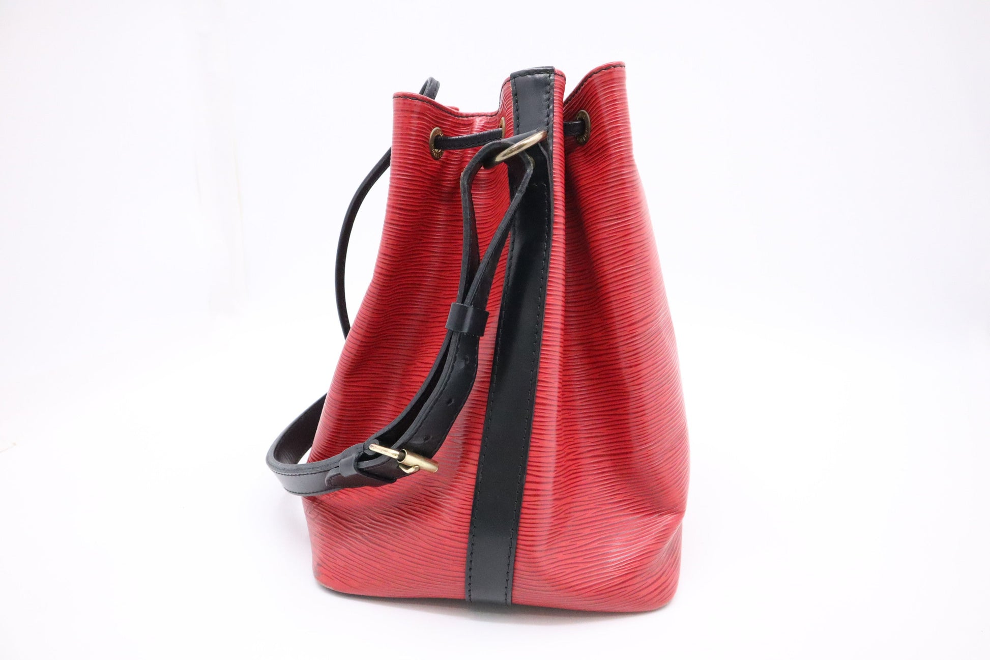Louis Vuitton Petit Noe Epi Leather Red Handbag