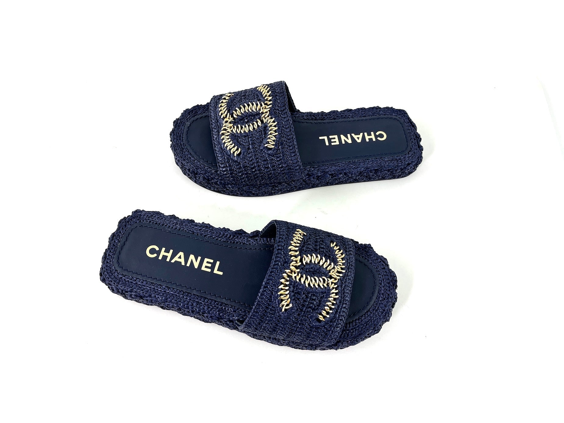 Chanel 2021 Raffia Navy CC Logo Slip on Espadrille Sandals 38 7.5 for Women