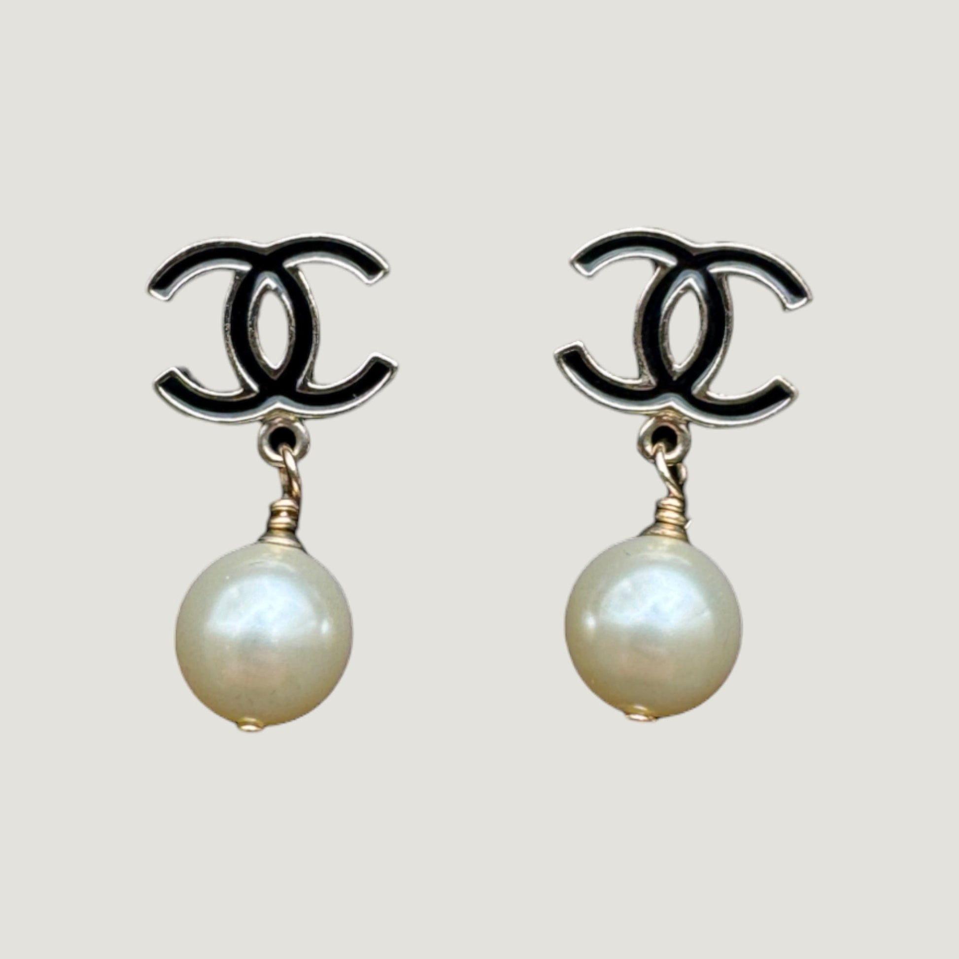 CHANEL EARRINGS | PEARLS
