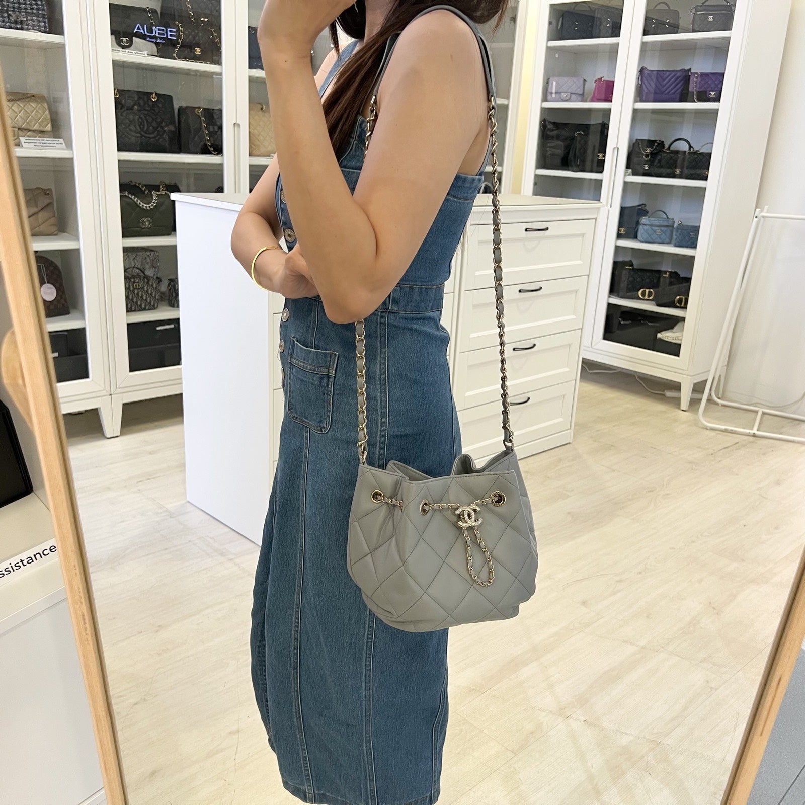 Chanel Drawstring Bucket Bag in Light Grey Lambskin and Lhgw ( )
