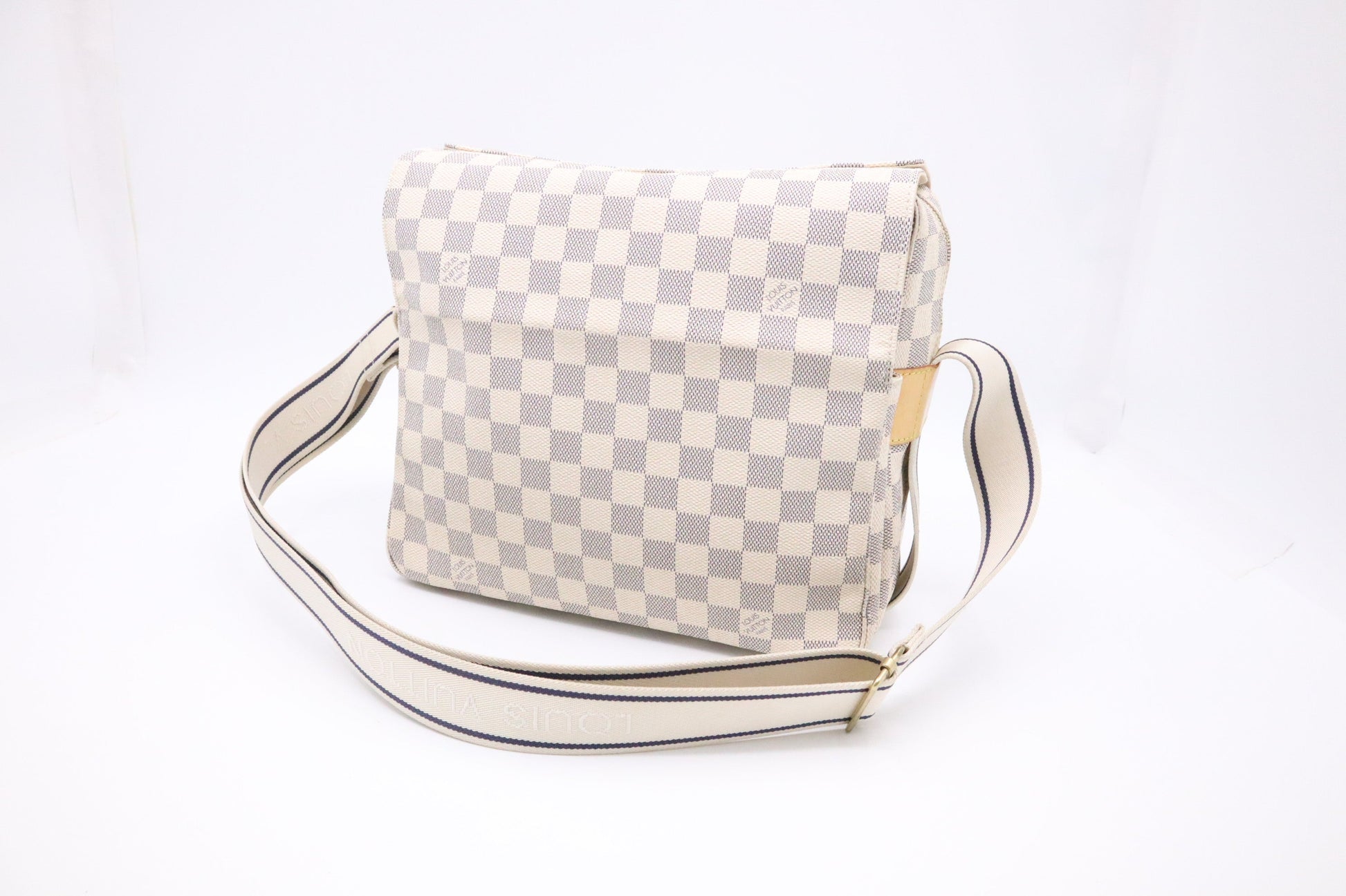 Louis Vuitton Naviglio Azur Damier Canvas Handbag Canvas 2