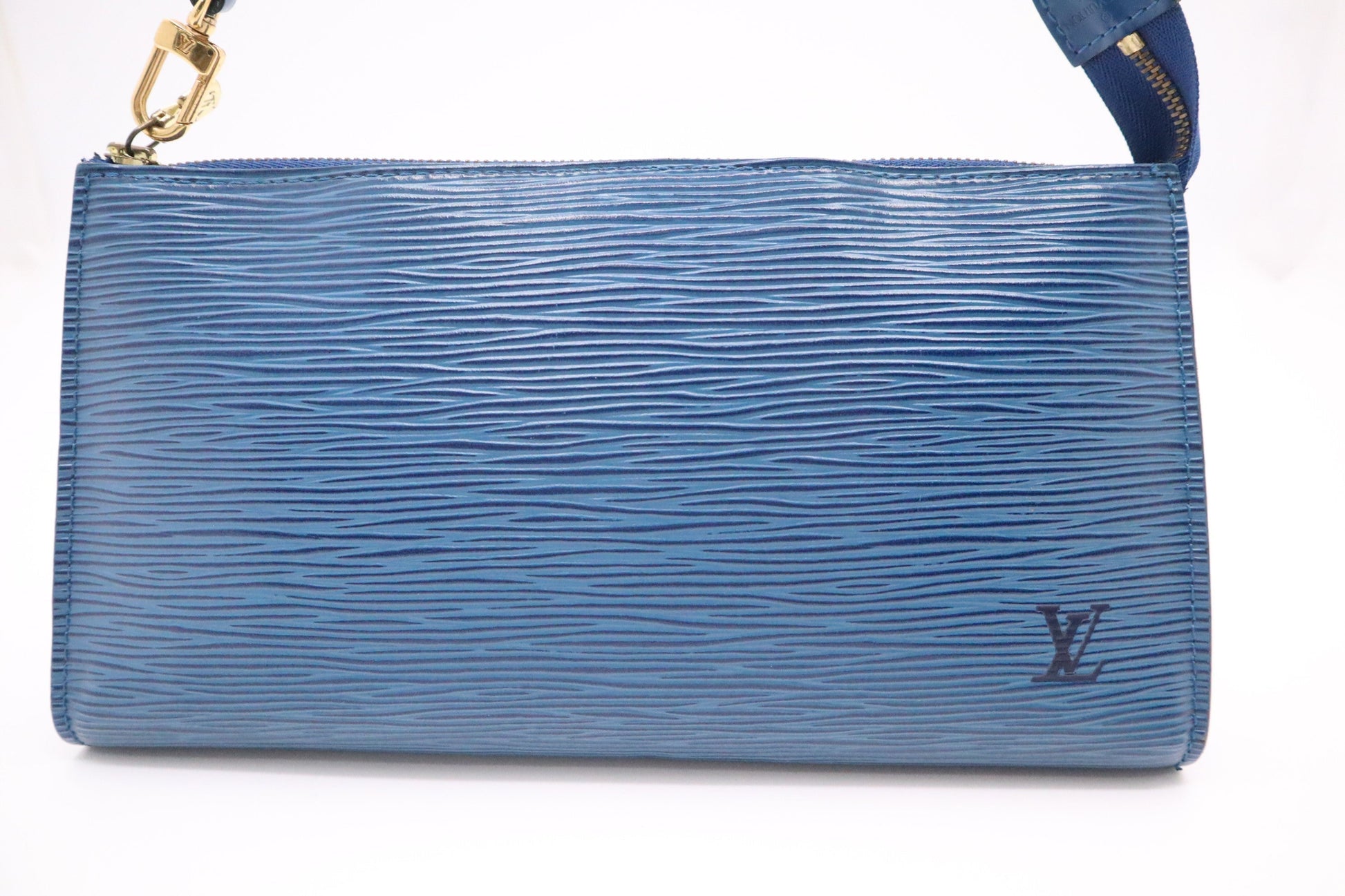 Louis Vuitton Pochette Accessoires Epi Leather Blue Clutch Bag
