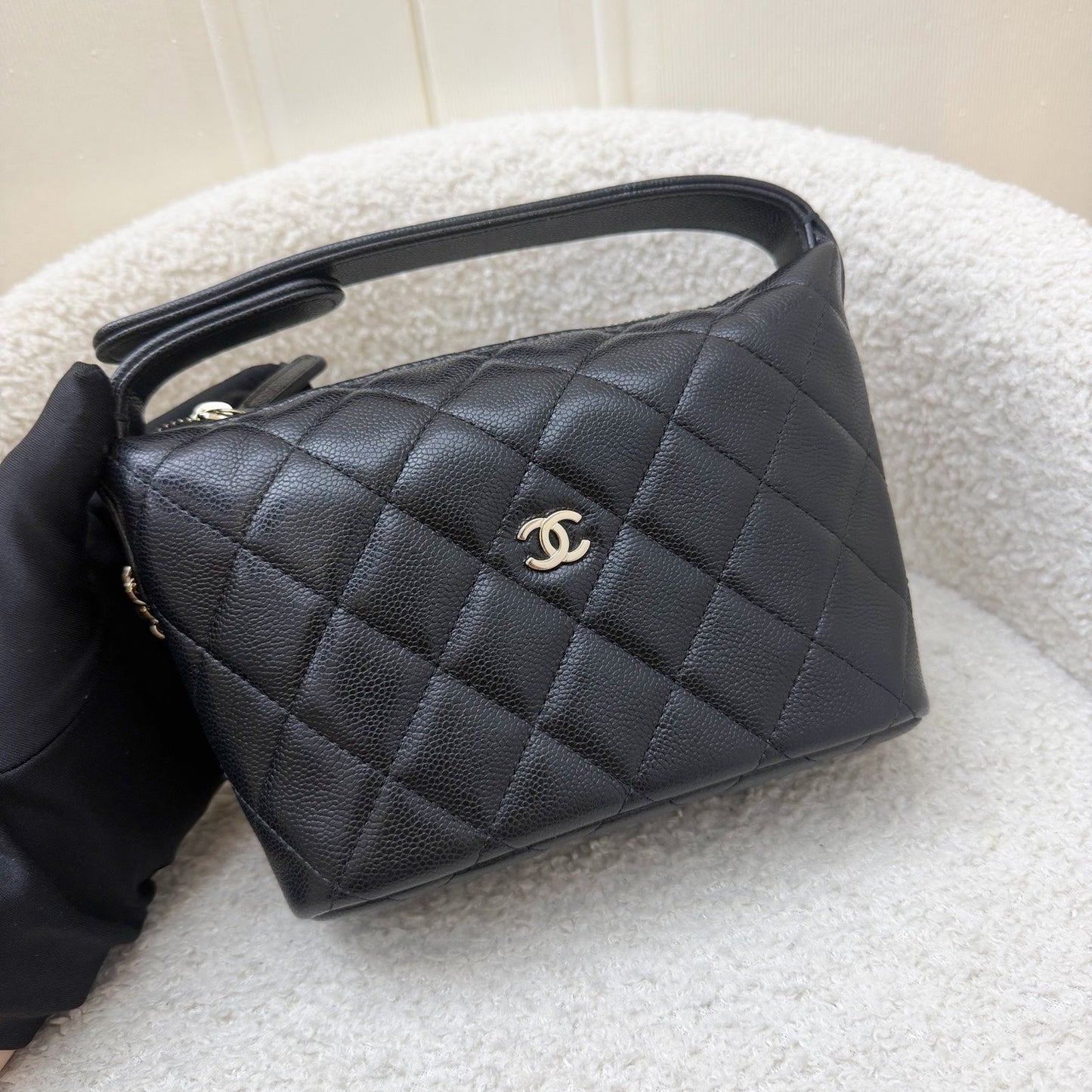 Chanel Classic Quilted Hobo Clutch on Chain in Black Caviar and Lghw ( )