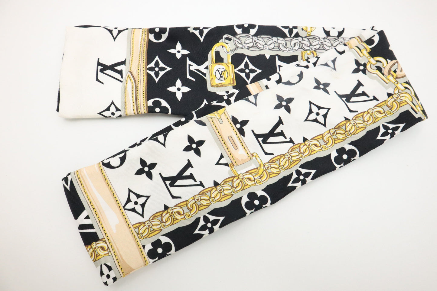 Louis Vuitton Confidential Bandeau & Silk Black White Handbag