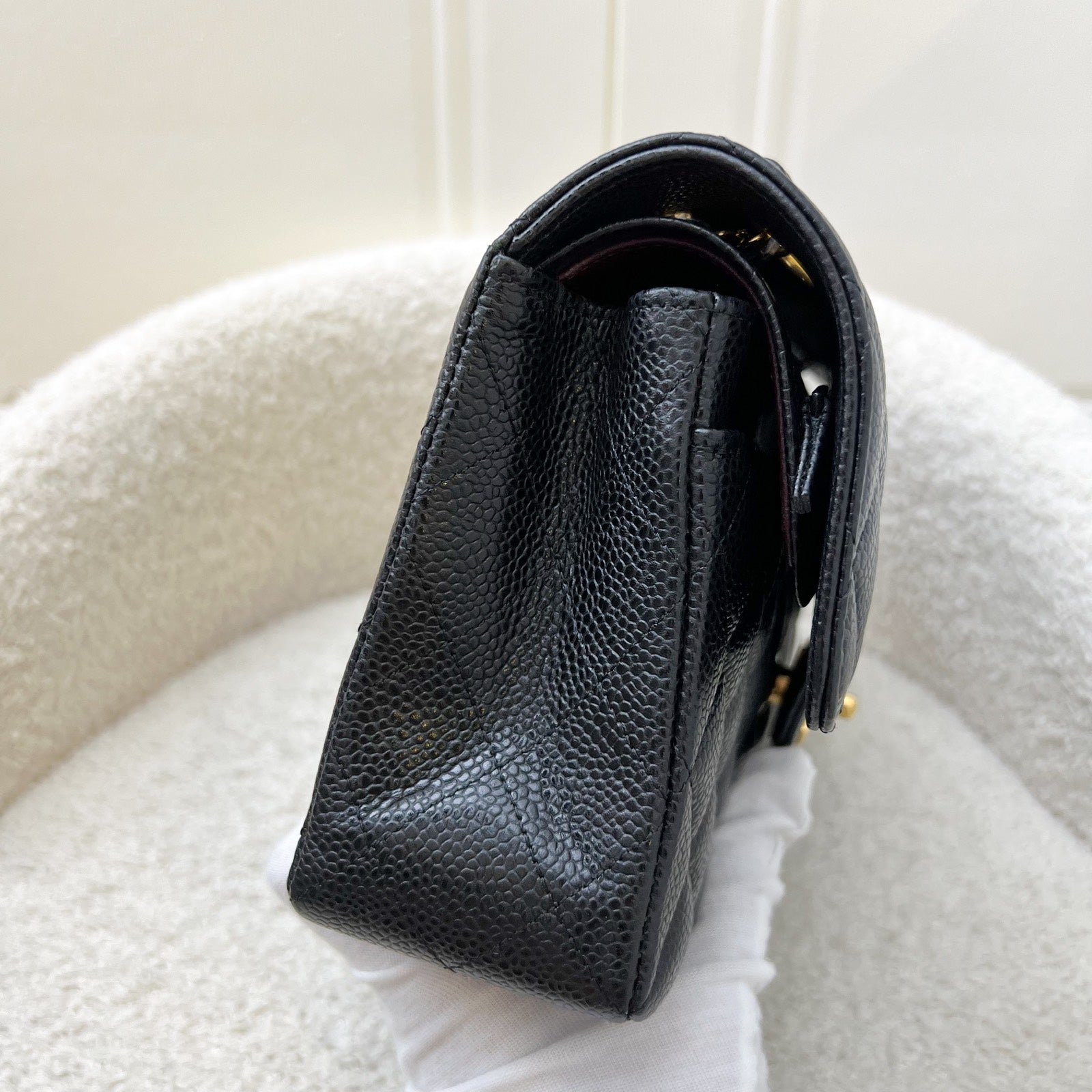 Chanel Small Classic Flap Cf in Black Caviar and Ghw ( ) Handbag