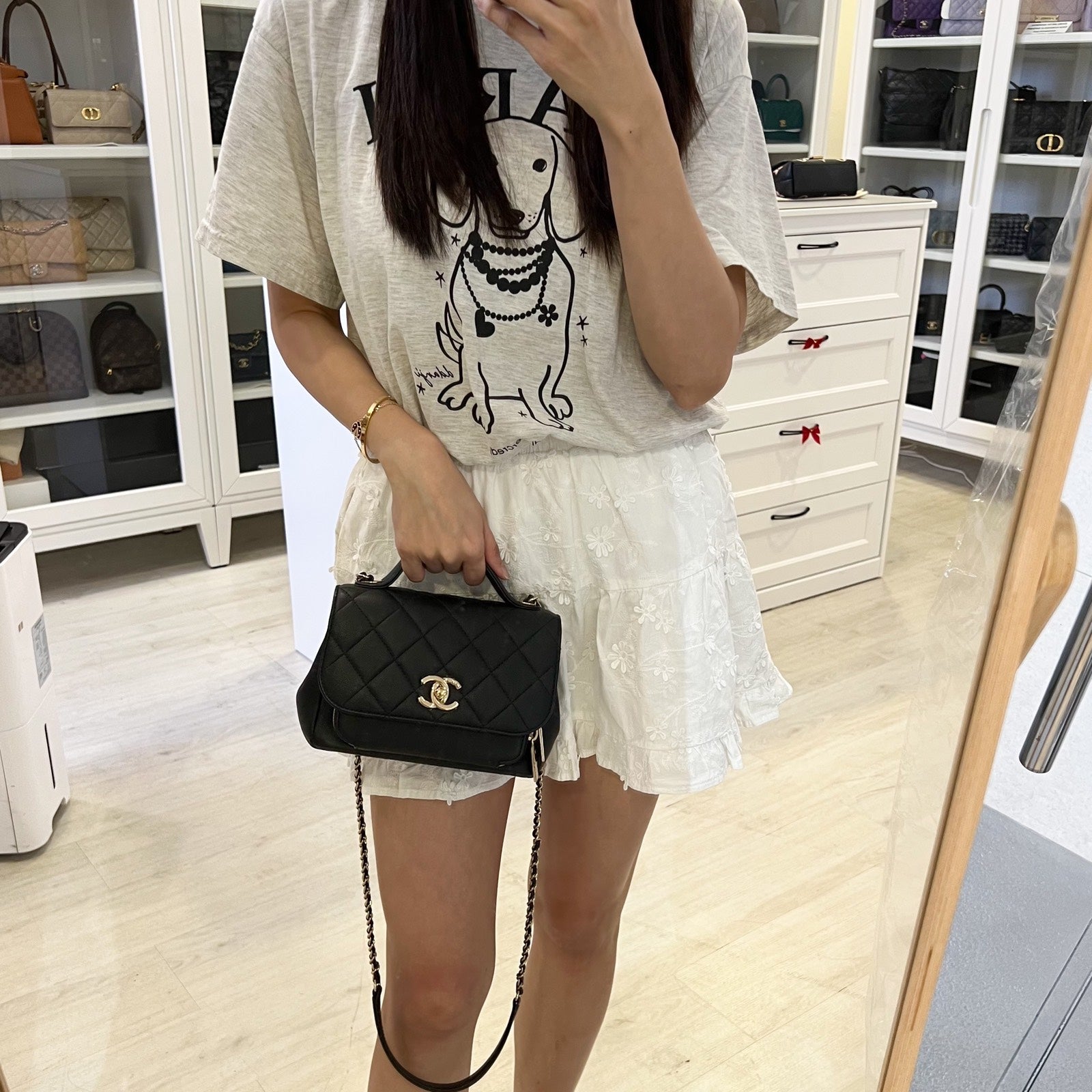Chanel Small Business Affinity Flap In Black Caviar And Lghw Bag