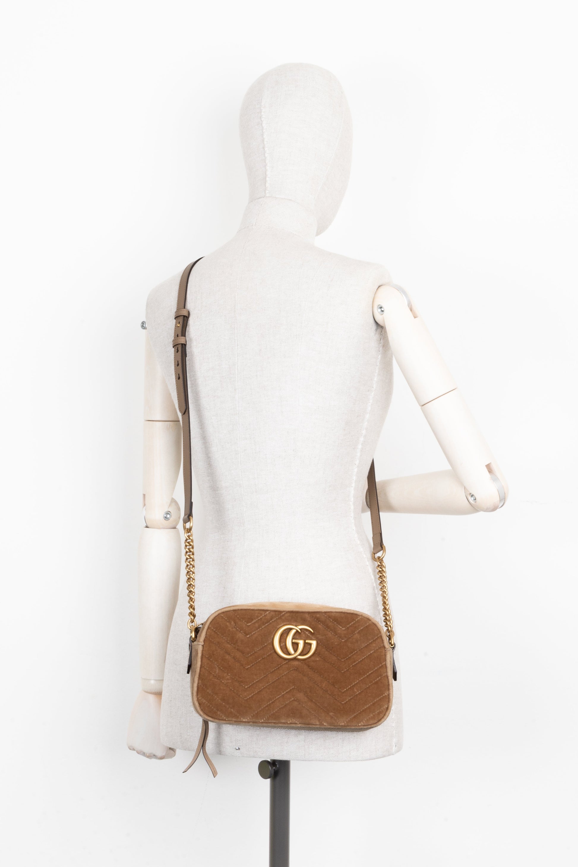 GUCCI Marmont Camera Bag Velvet Brown