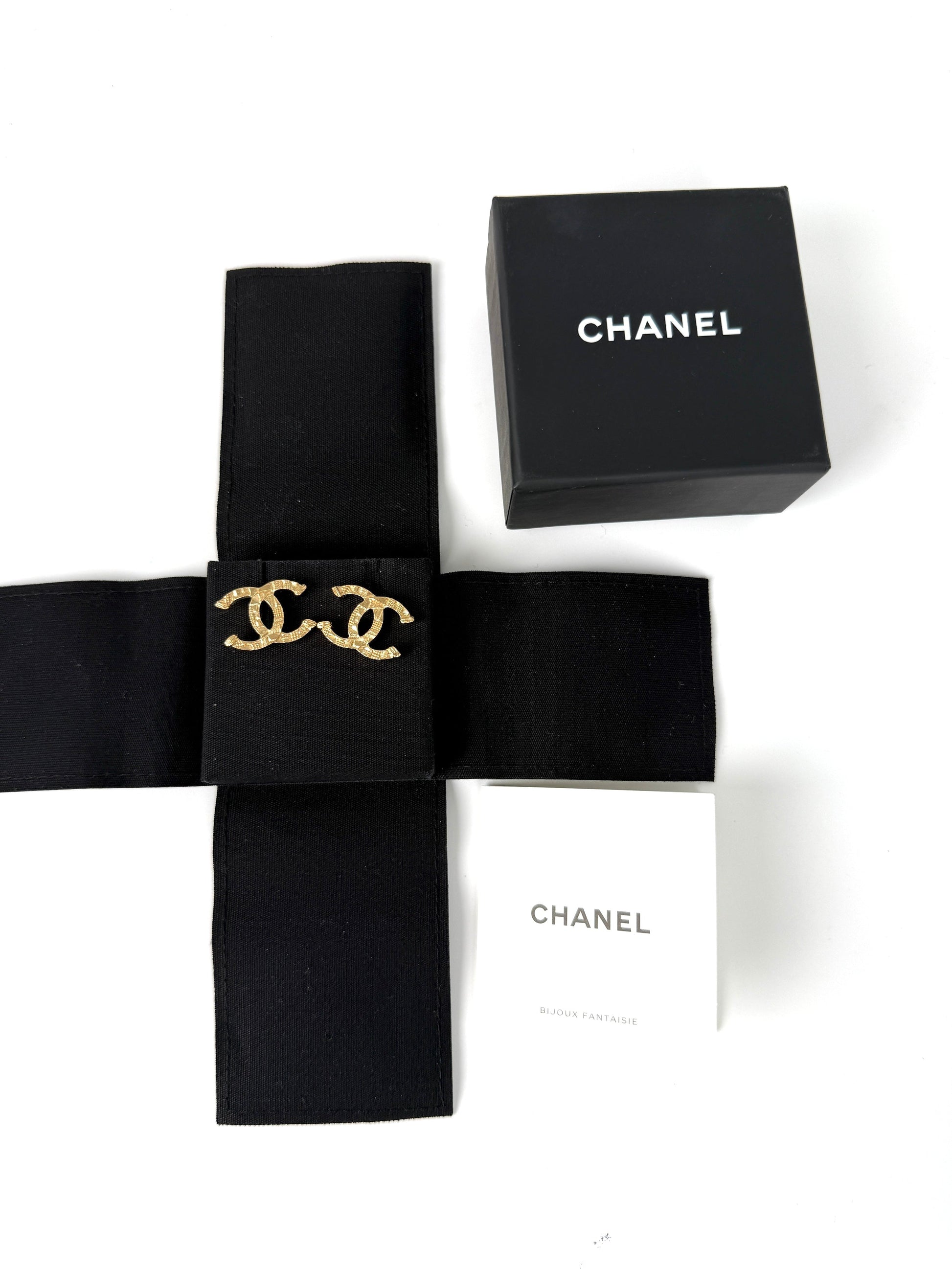 Chanel Gold Tone Cc Logo Stud Hammered Earrings