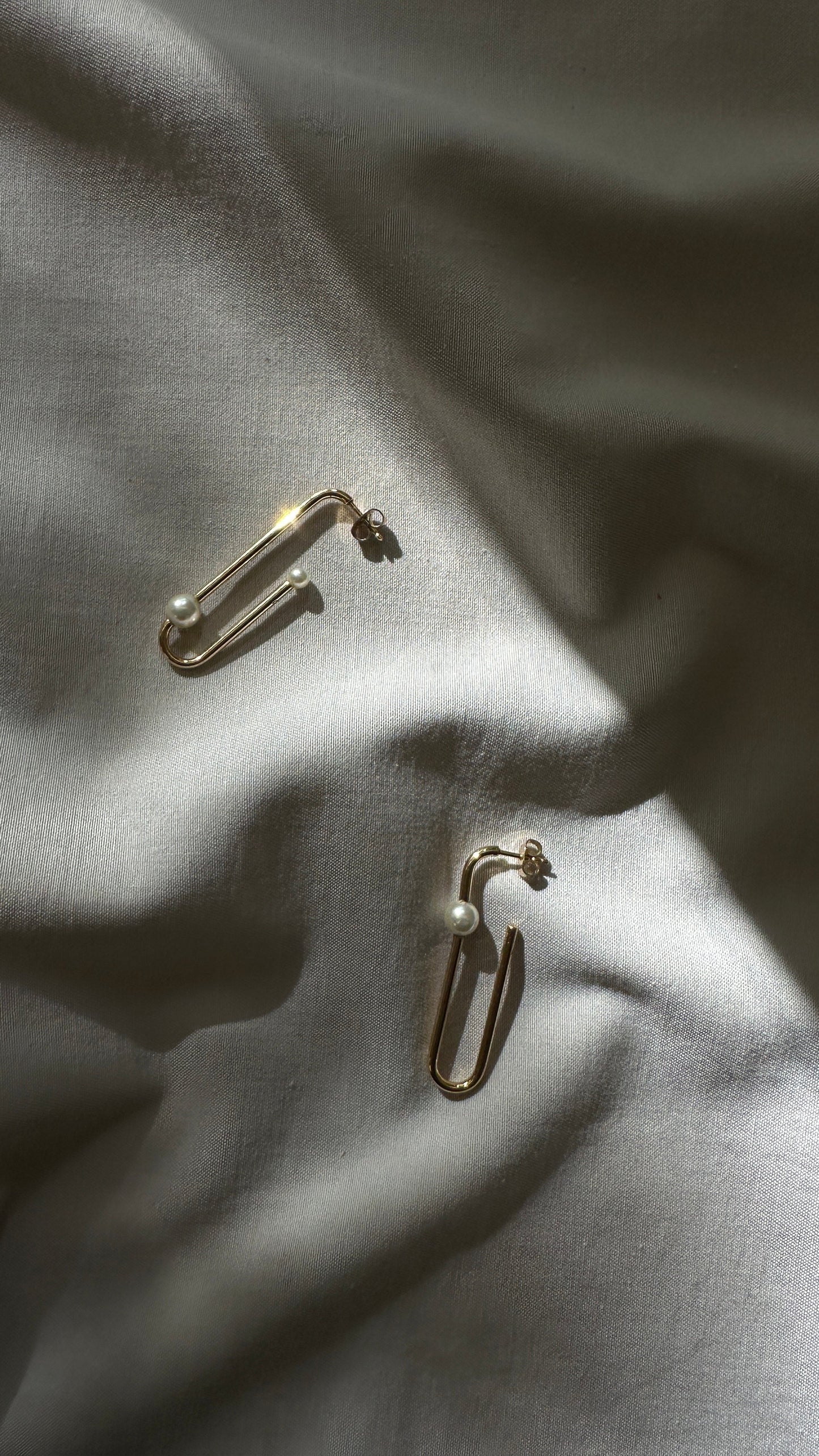 Dior Pearl Earrings Gold Jewelry