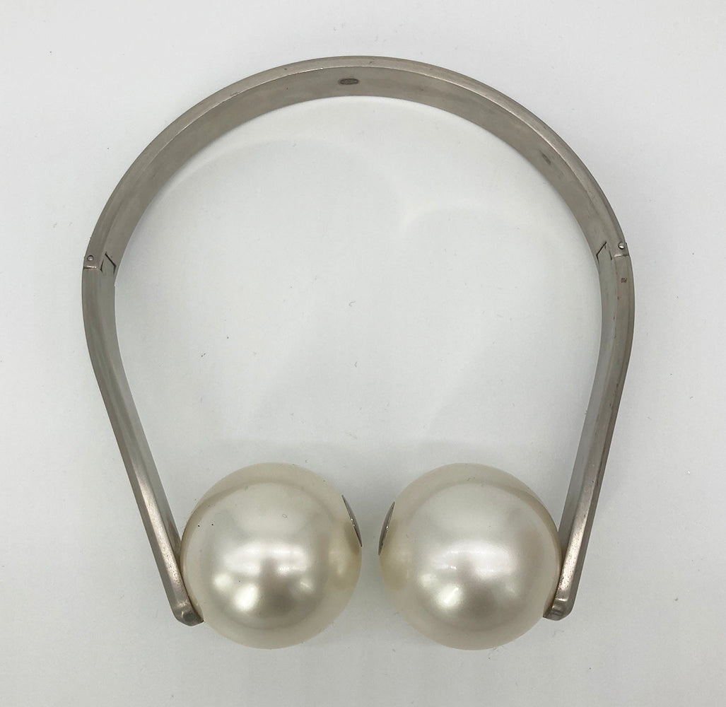 Chanel Rare Pearl Ball Choker with Box Jewelry