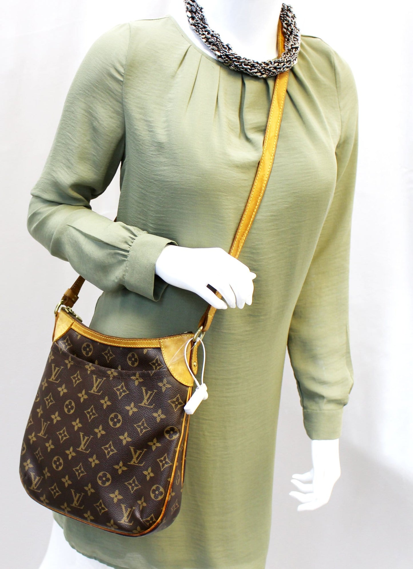 Louis Odeon Pm Crossbody Bag Canvas Monogram