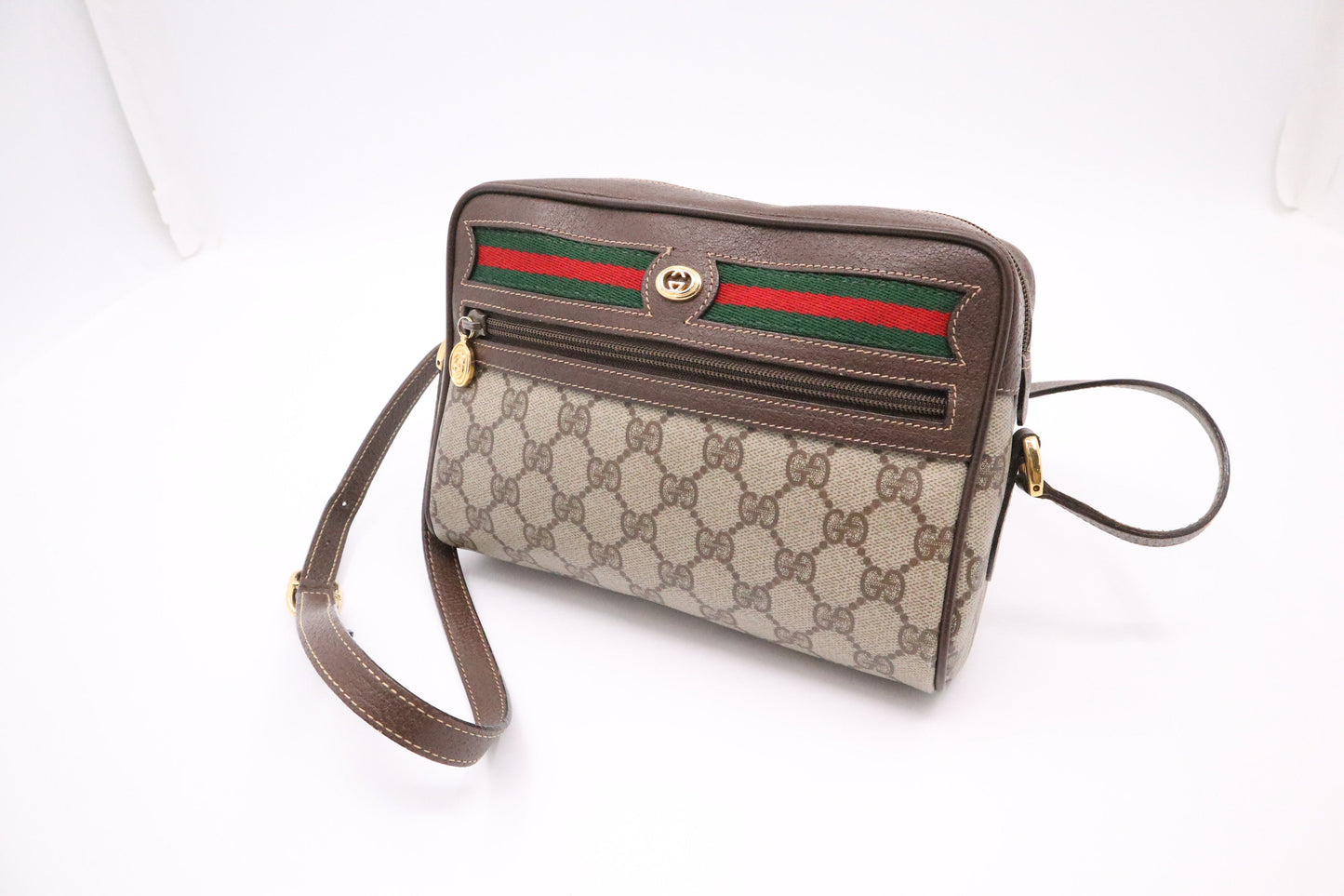 Gucci Crossbody In Supreme Canvas Crossbody Bag