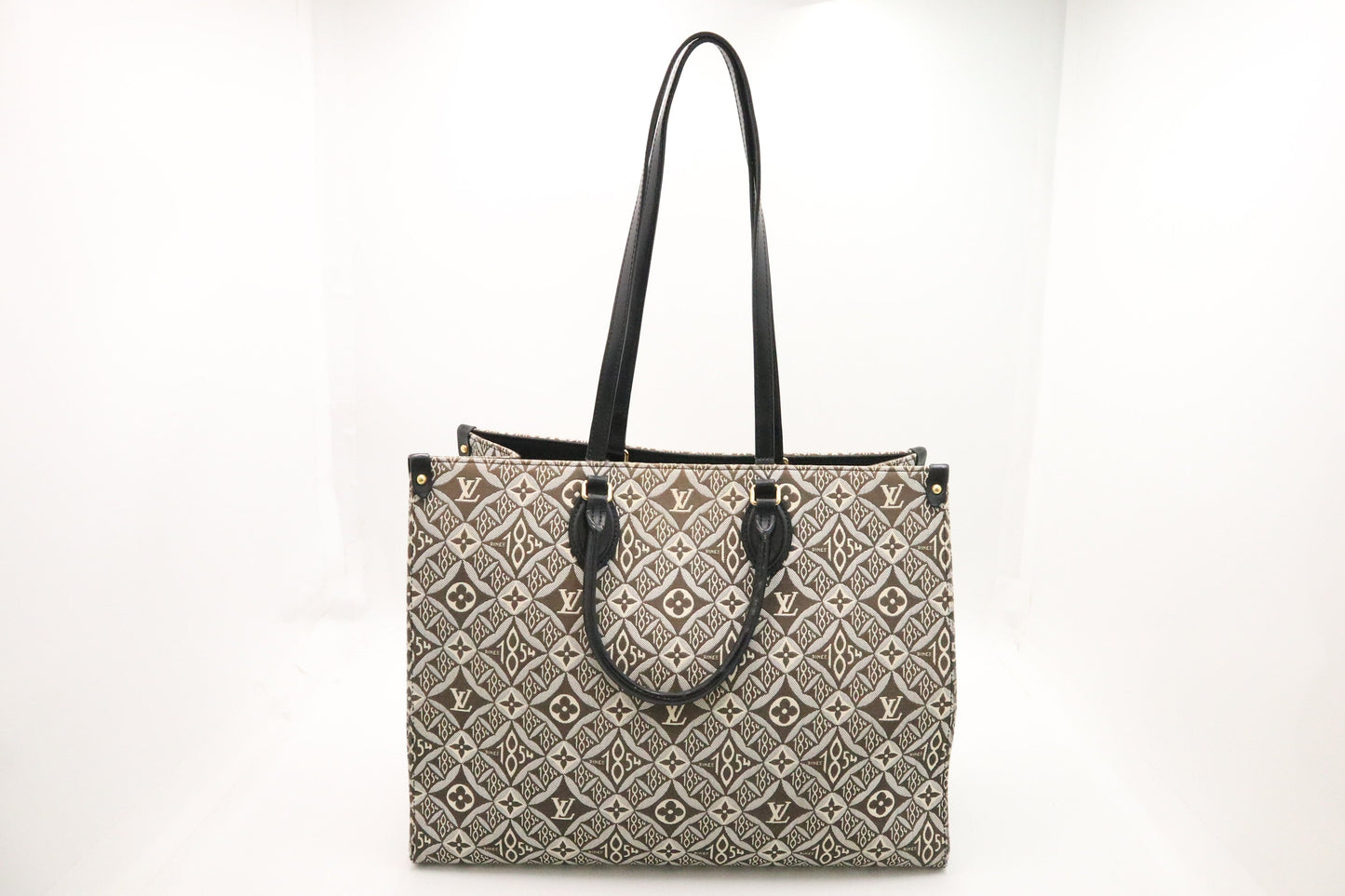 Louis Vuitton Jacquard Since OnTheGo GM Canvas Gray Handbag
