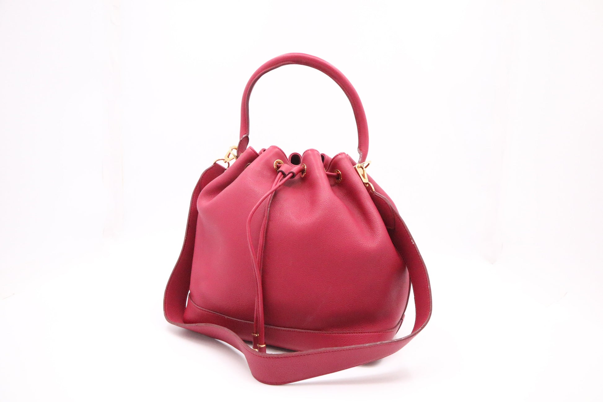 Louis Vuitton Noe Magenta Taurillon Leather Handbag