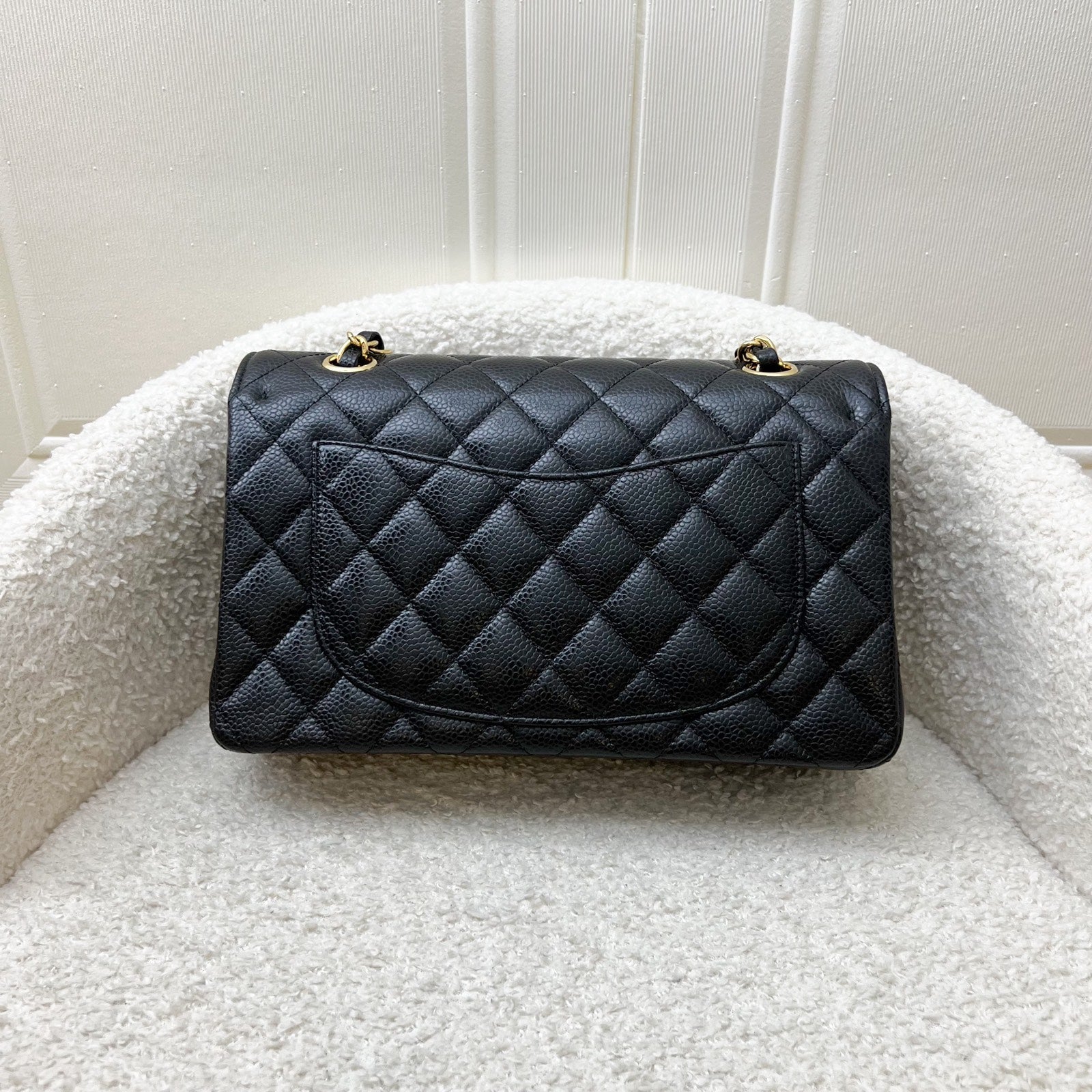 Chanel Small Classic Flap Cf in Black Caviar and Ghw ( ) Handbag