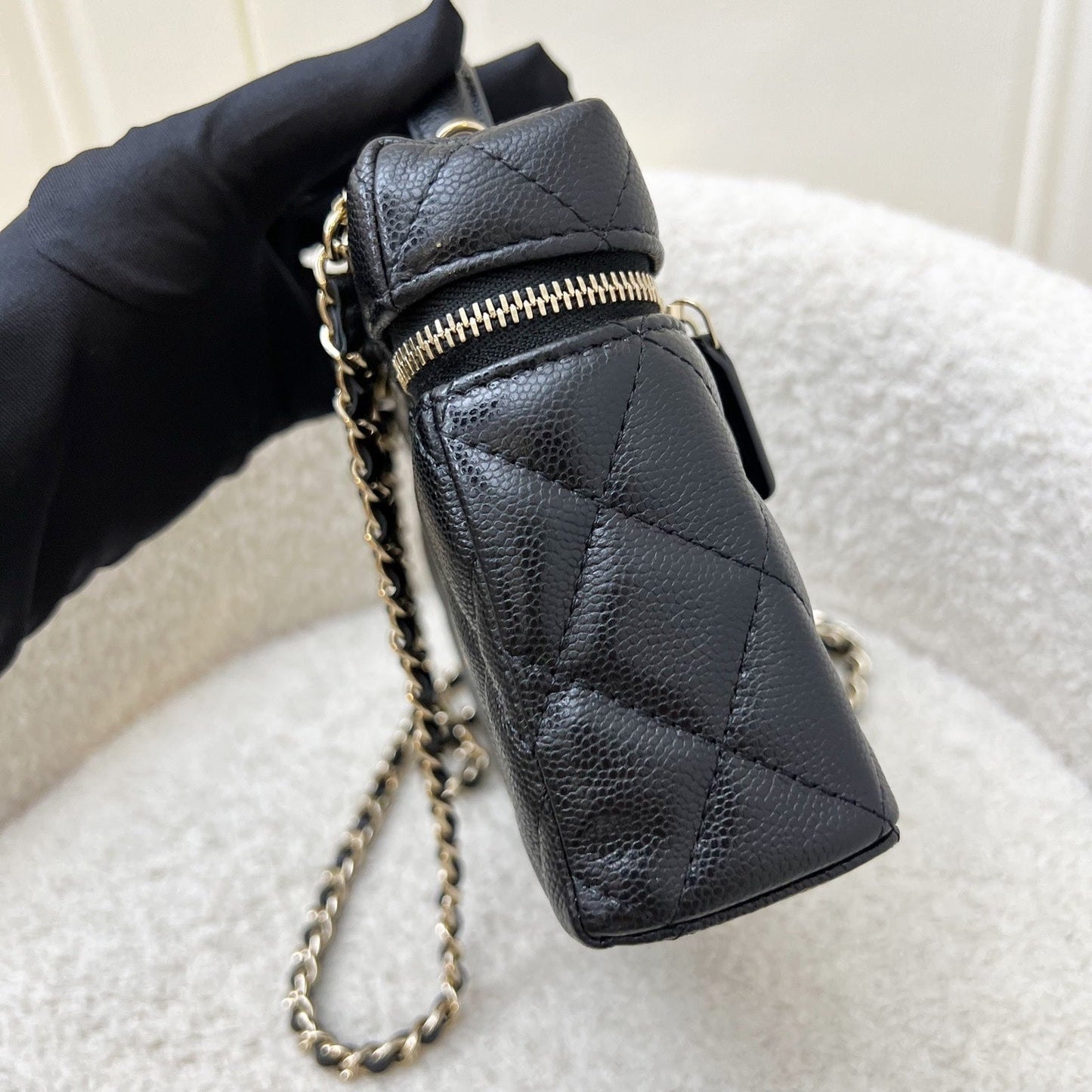Chanel [new Local Jan 2025] 25C Vanity / Clutch with Chain (lp Style Bag) in Black Caviar and Lghw