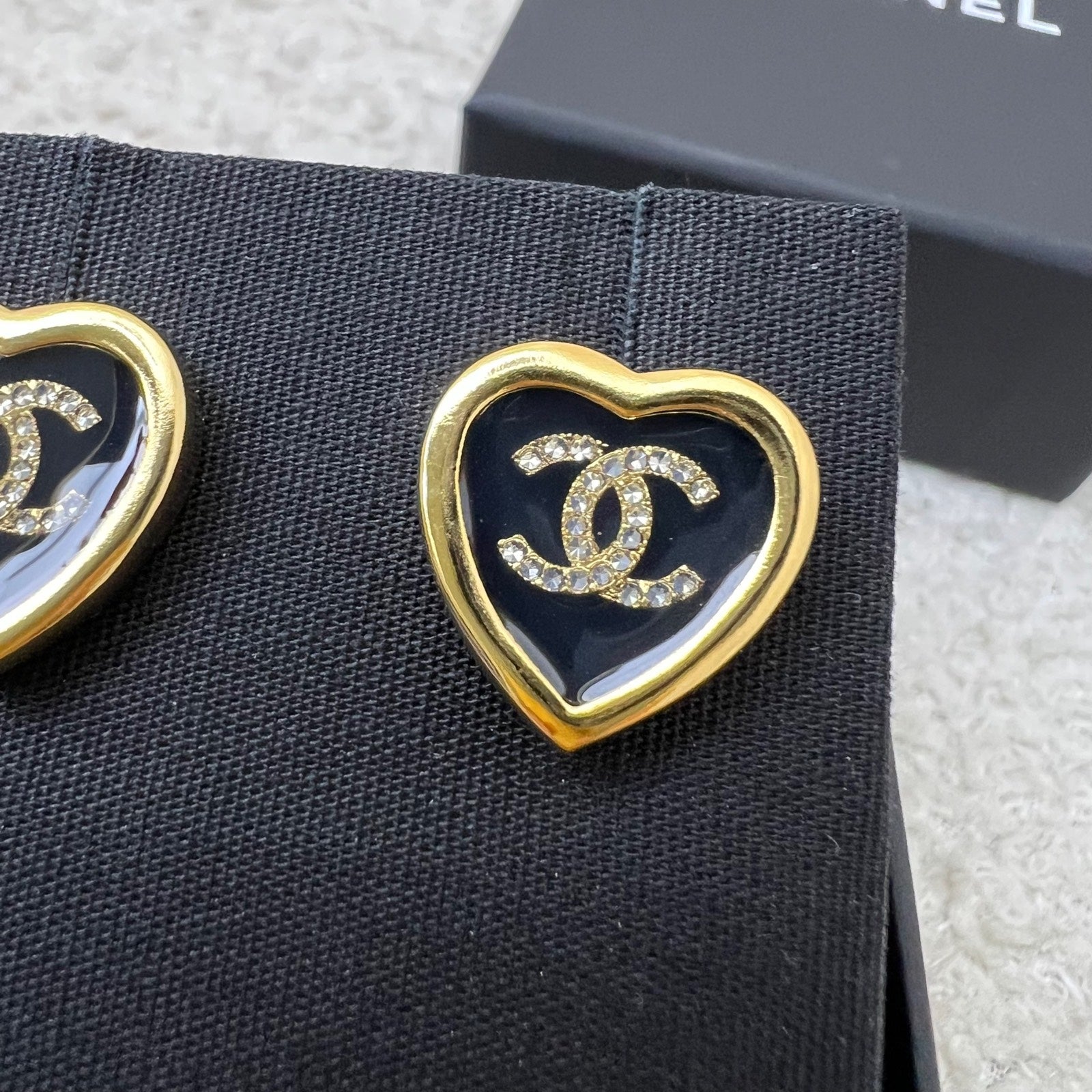 Chanel 25B Heart Earrings with Crystal Studded CC in Black Enamel and Lghw