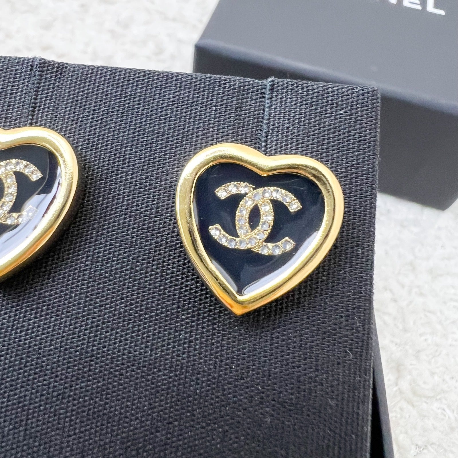 Chanel 25B Heart Earrings with Crystal Studded CC in Black Enamel and Lghw