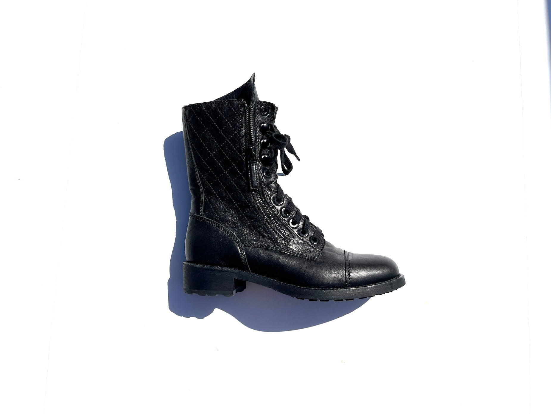 Chanel Black Quilted Leather Interlocking CC Logo Combat Boots 39 8 for Women
