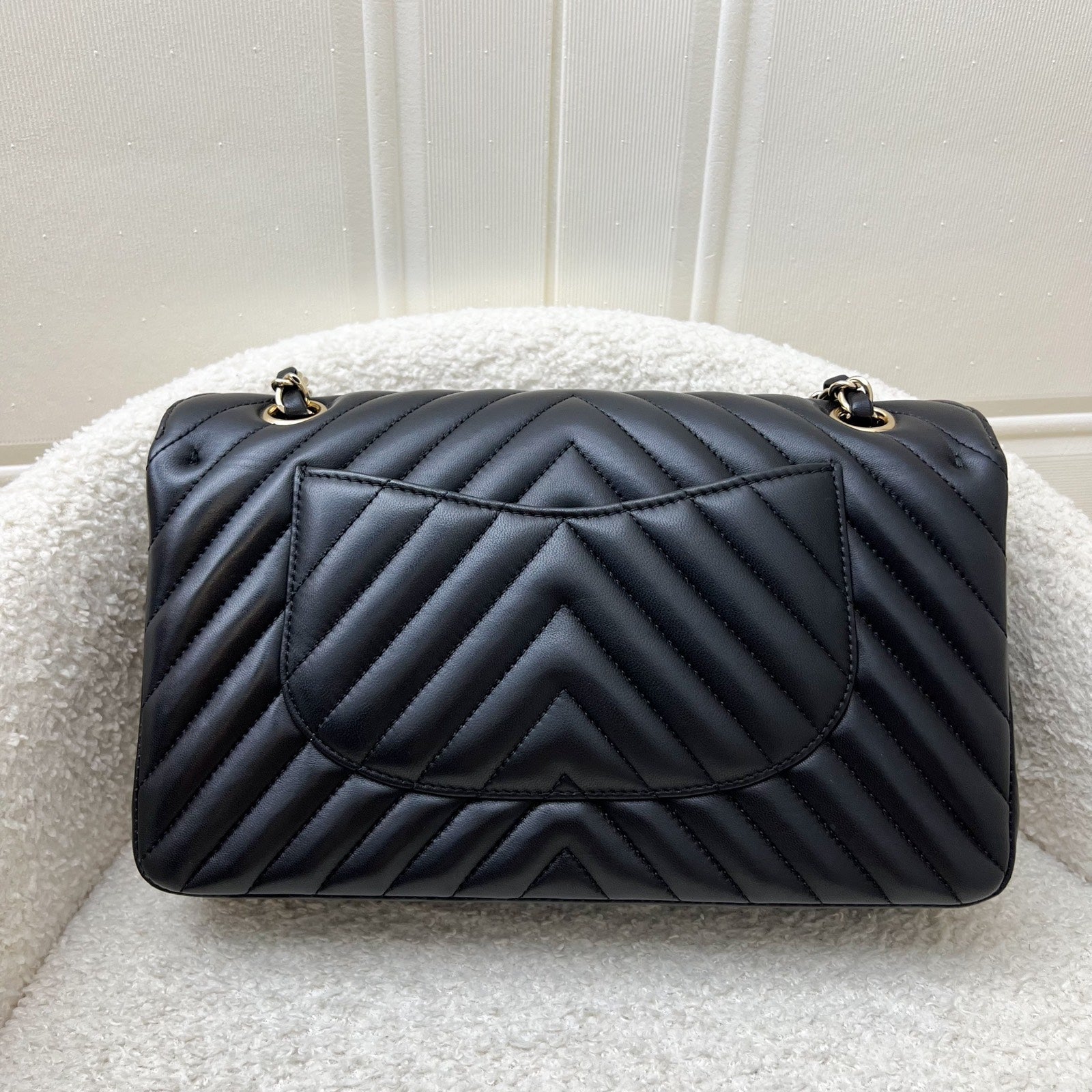 Chanel Medium Classic Flap Cf In Chevron Quilted Black Lambskin And Lghw